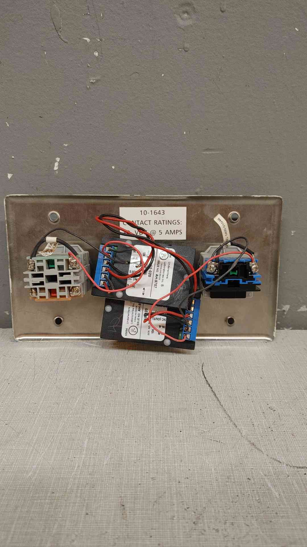 Fike Signaling Device 30VDC 5A 06680(103668)