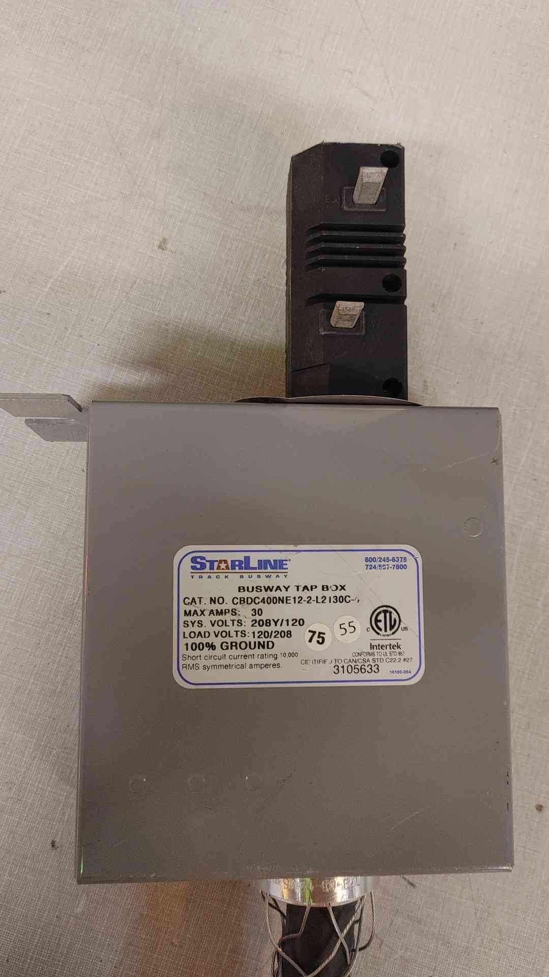 Starline Busway Tap Box 30A 208Y/120V CBDC400NE12-2-L2130C-4(103672)