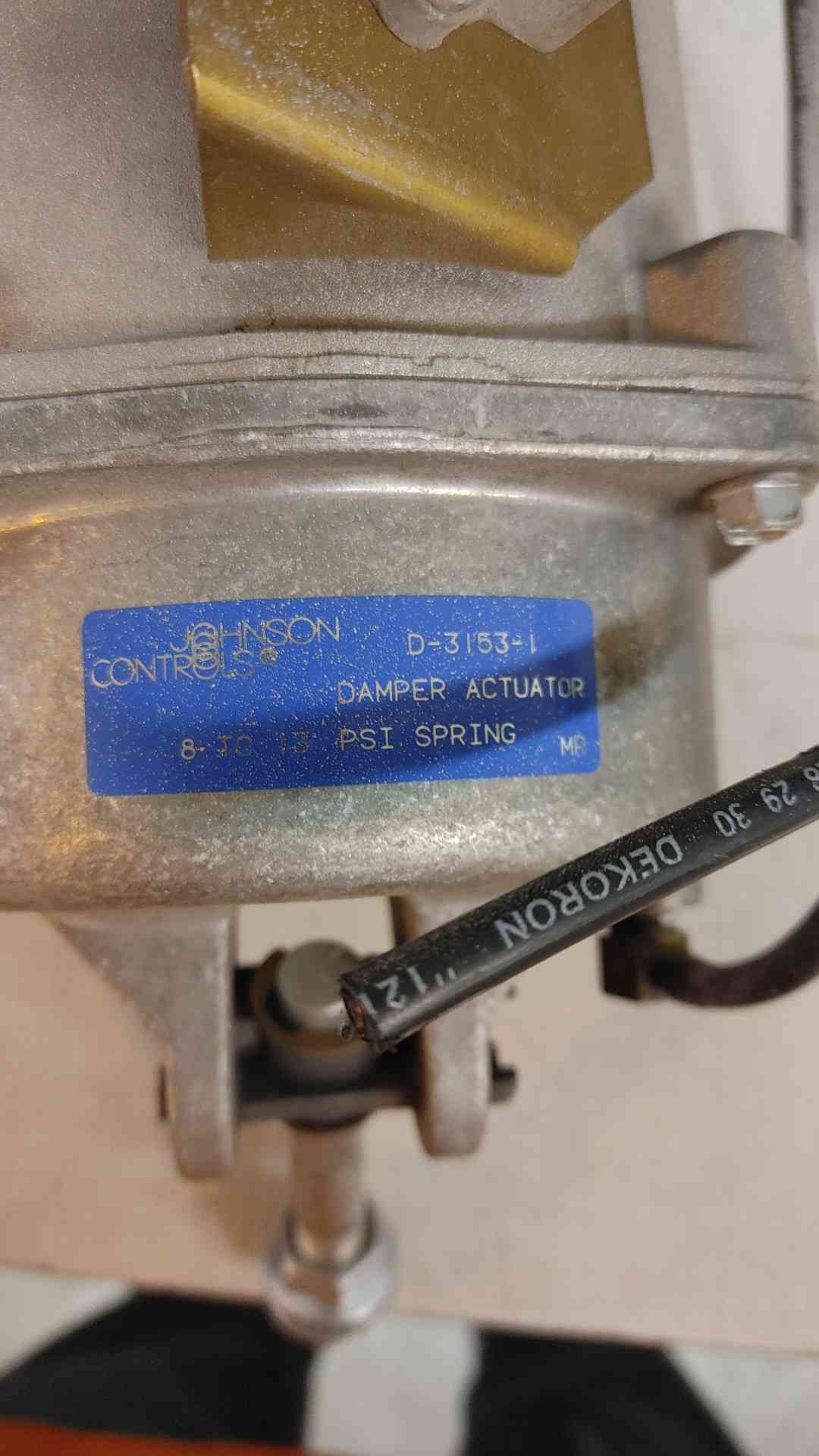 Johnson Controls Damper Actuator 8-13PSI Spring D-3153-1(103689)