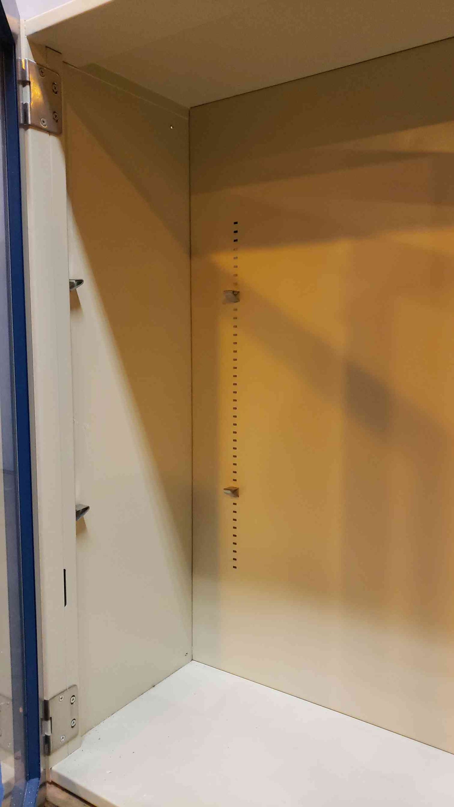 42" Jamestown Overhead Cabinet(104118)