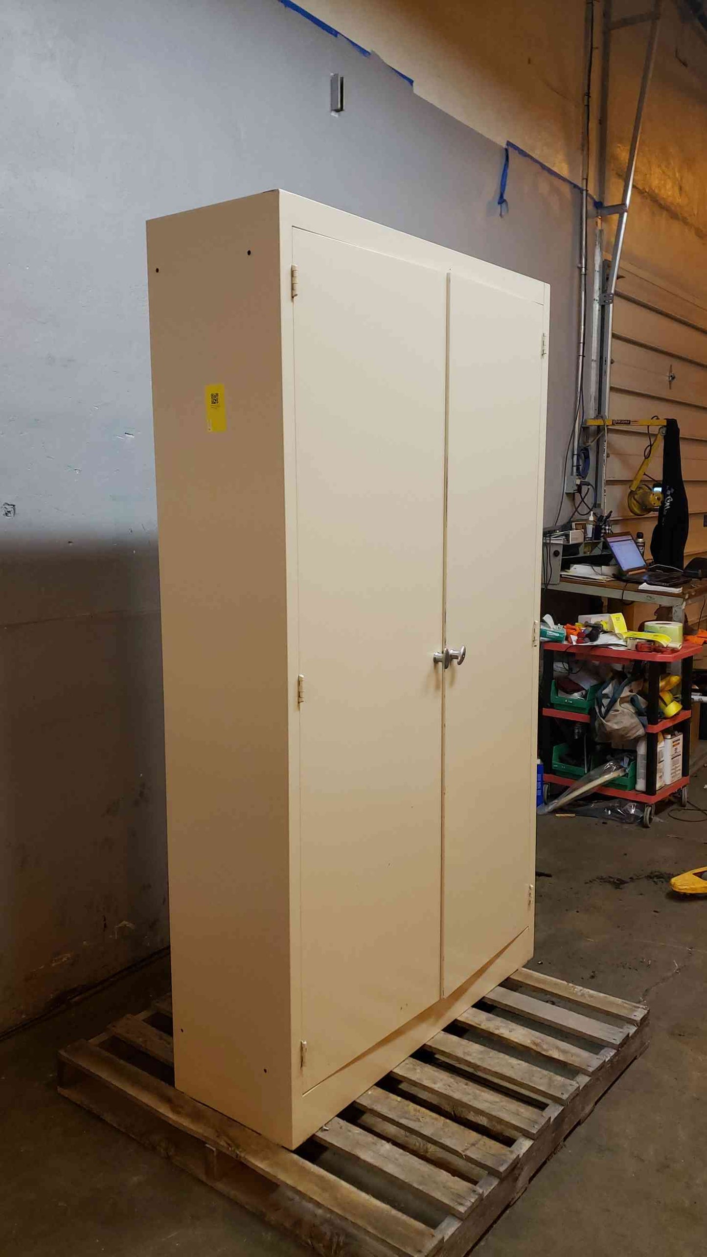 7' Tall Dual Door Cabinet Metal Lab Casework with Shelves(104145)