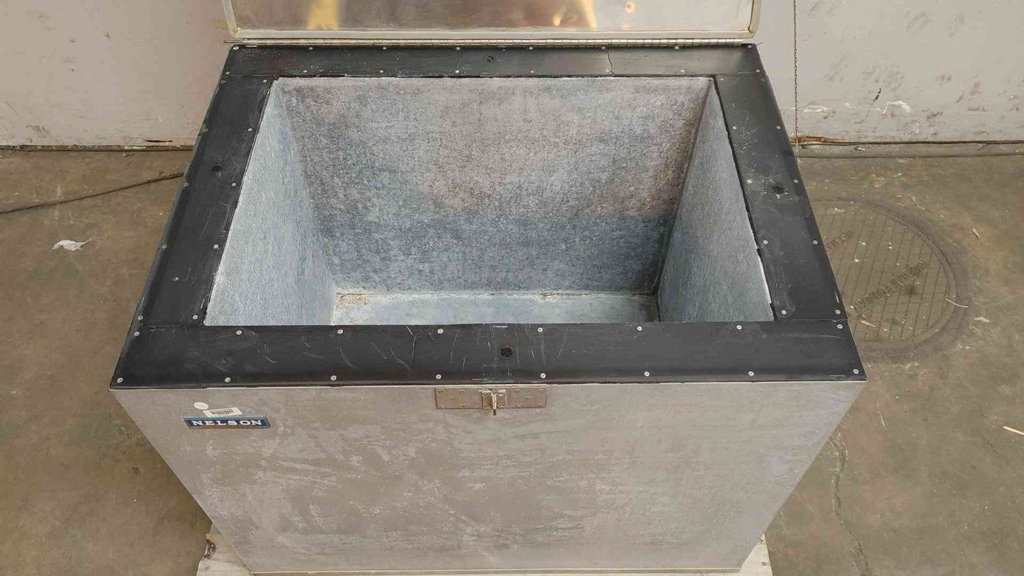 C. Nelson MFG. Dry Ice Storage Chest (104204(104204)
