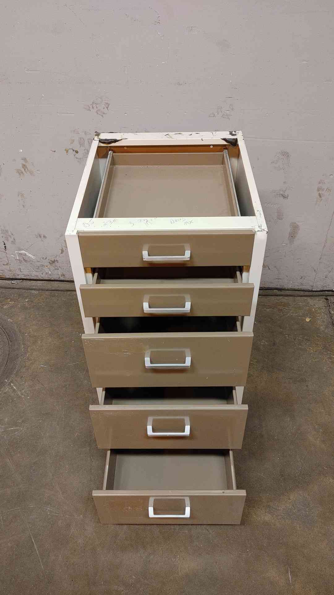 1.5' Hamilton Drawers Only Casework(104225)