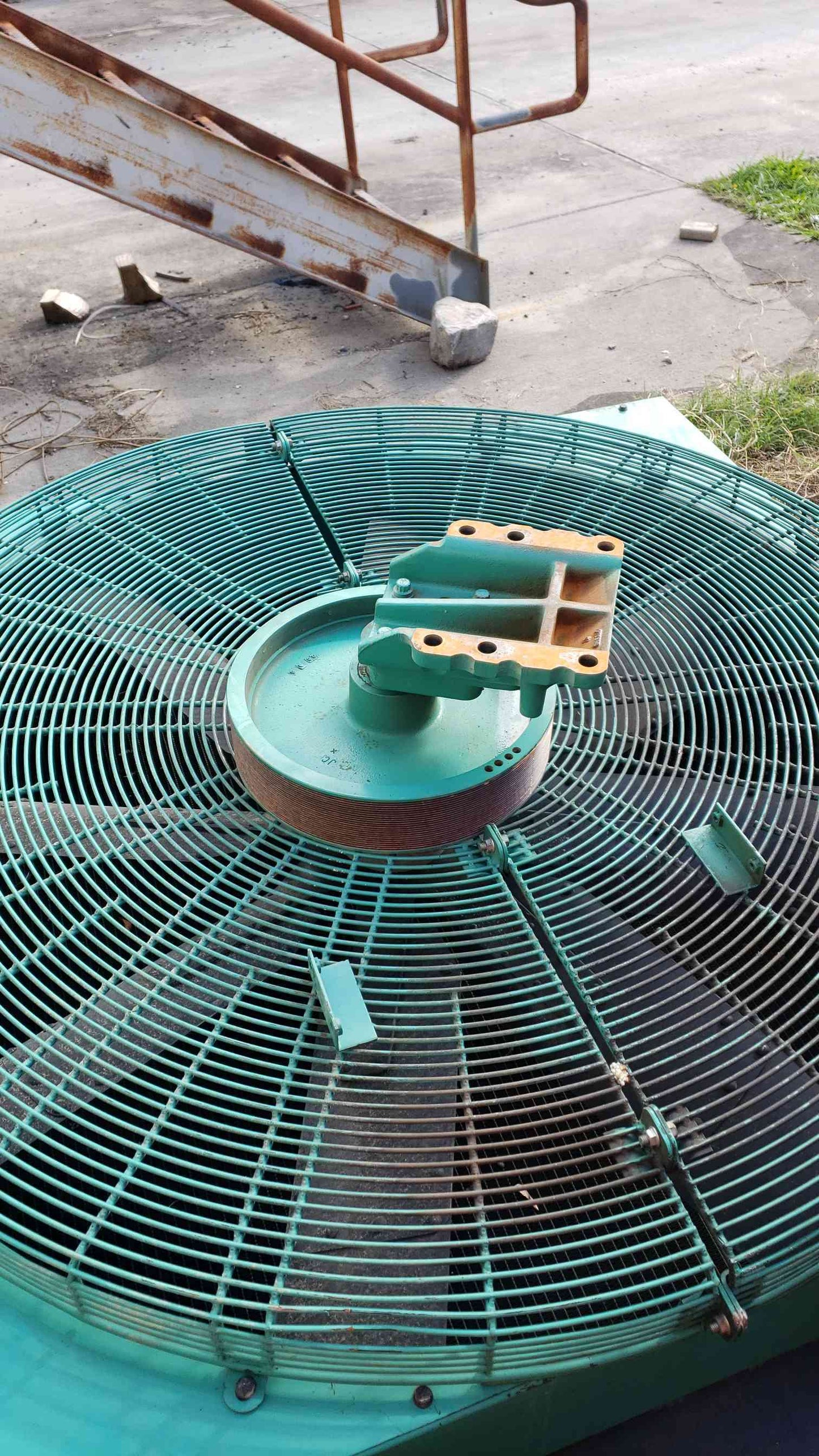 Onan Large Radiator (SKU: 104577)(104577)