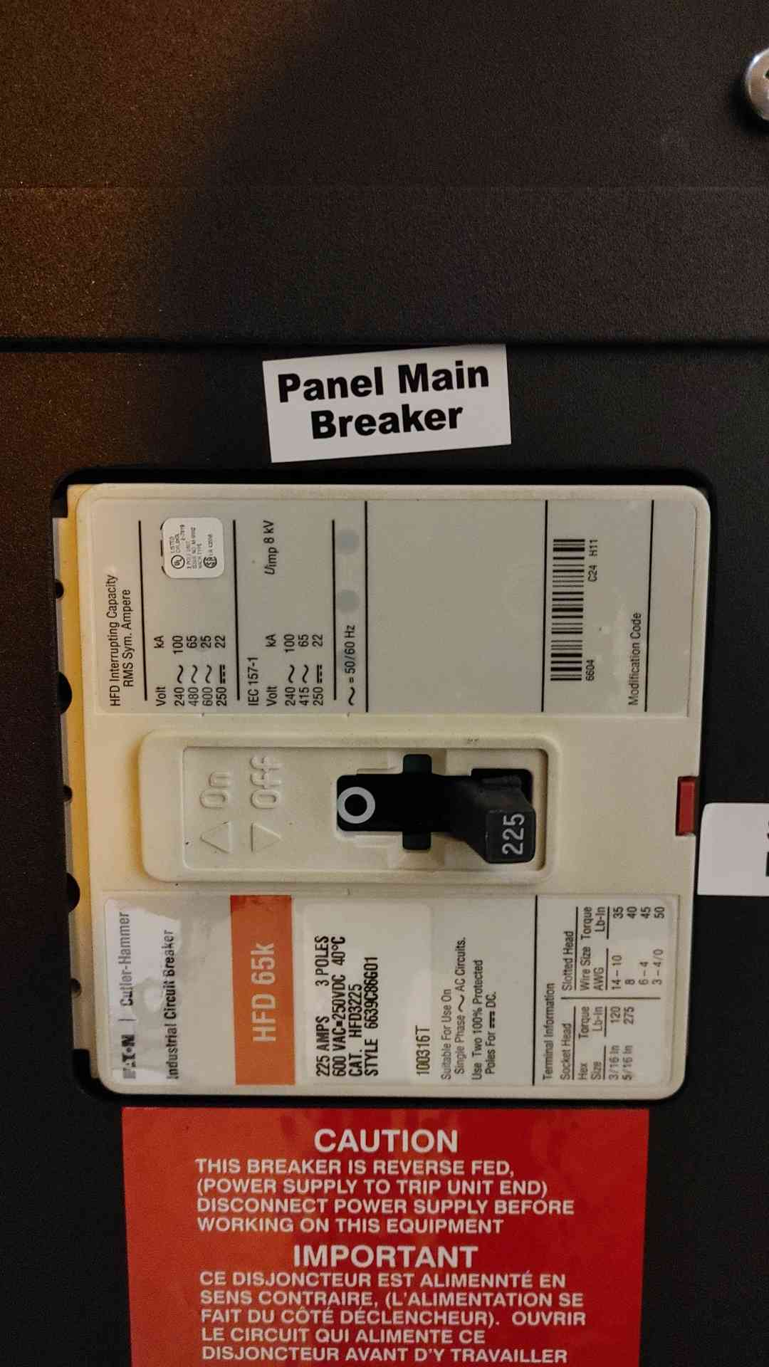 150KVA Eaton PDU-A 480V x 208/120 3PH 4W EE083SXX12 '11(104592)