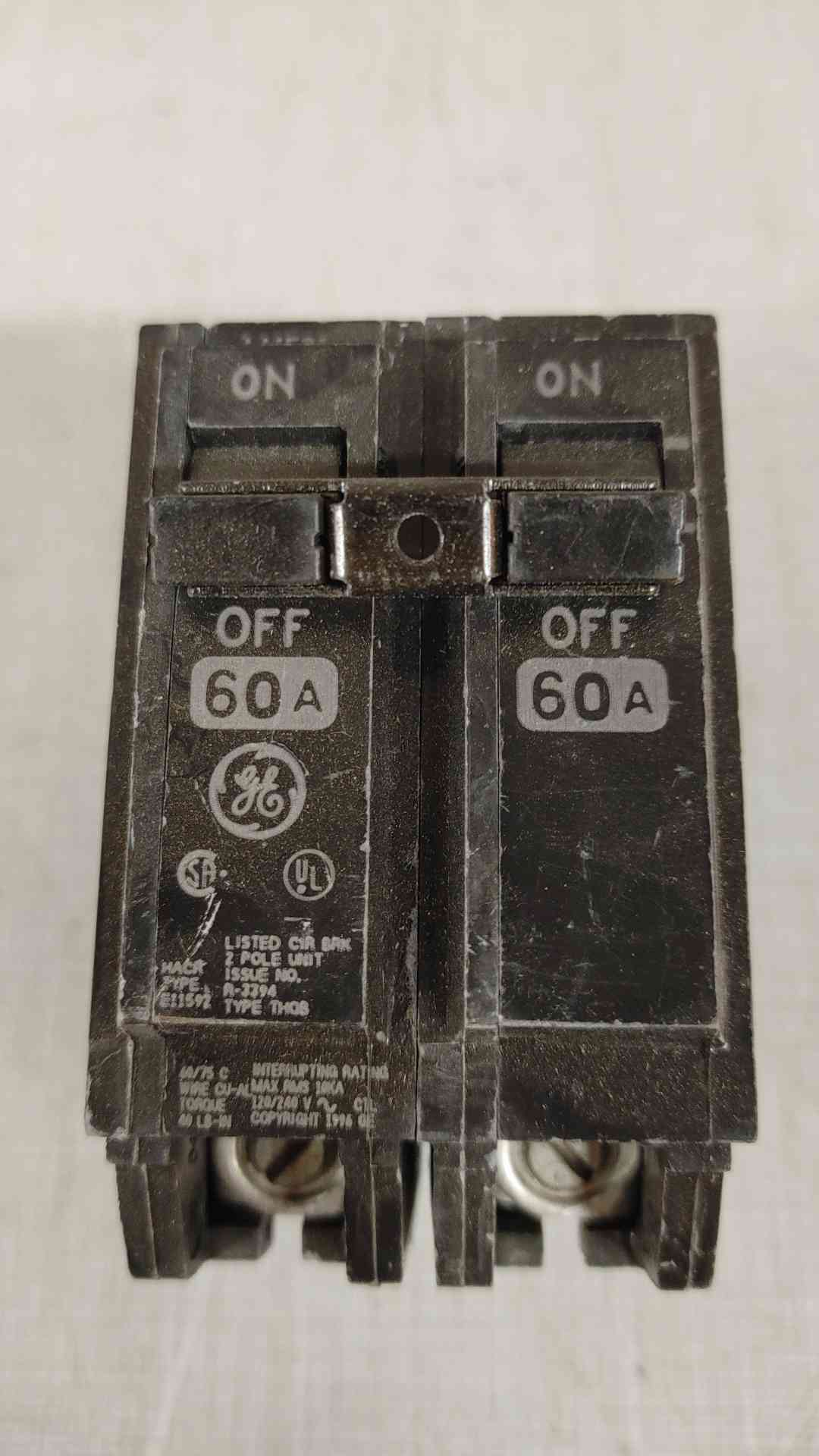 General Electric 60A 2 Pole Circuit Breaker 120/240V 10KA R-3394(104658)