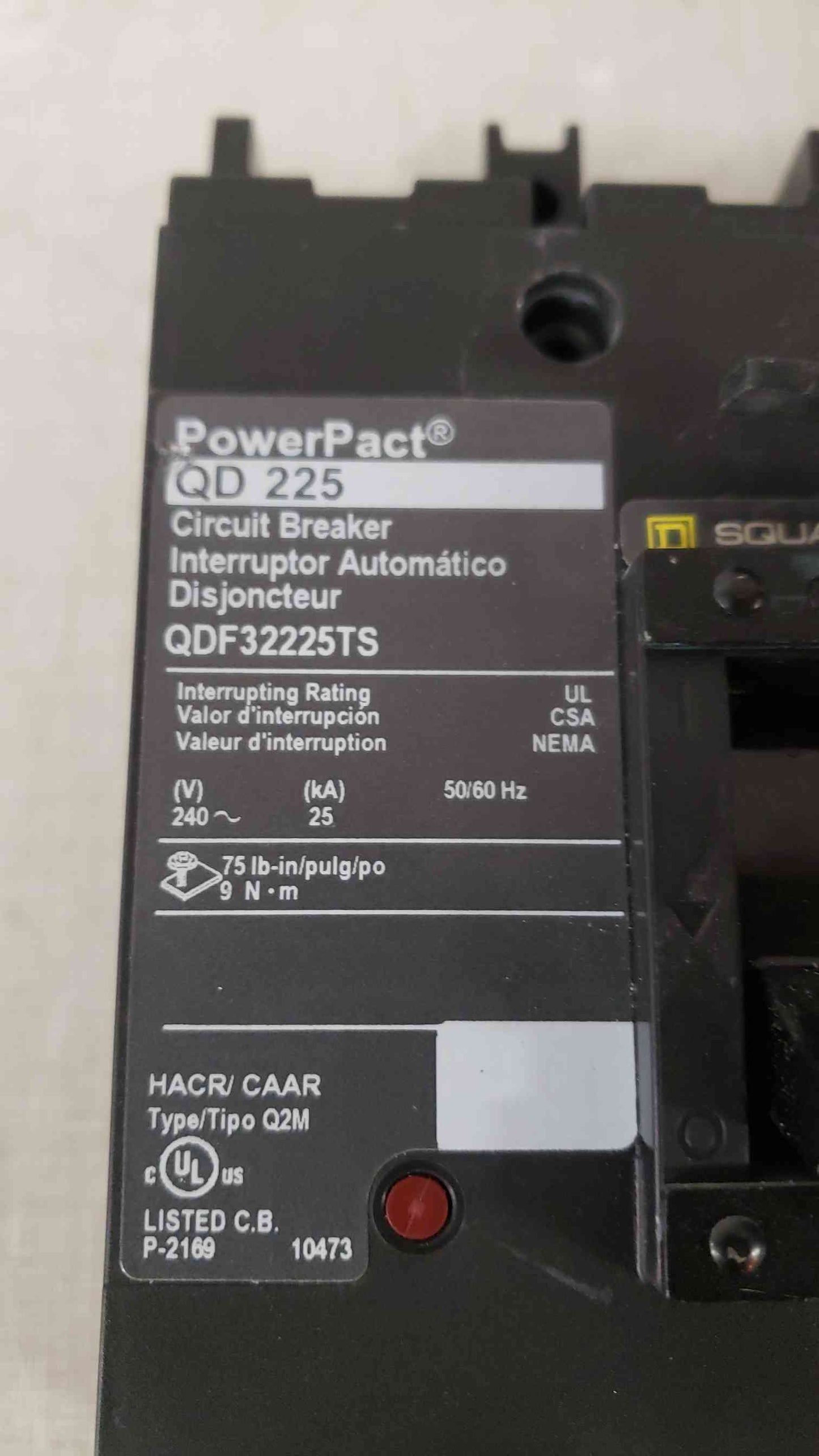 lot of 2 Square D 225A 3 Pole Breaker QDF32225TS (SKU: 104733)(104733)