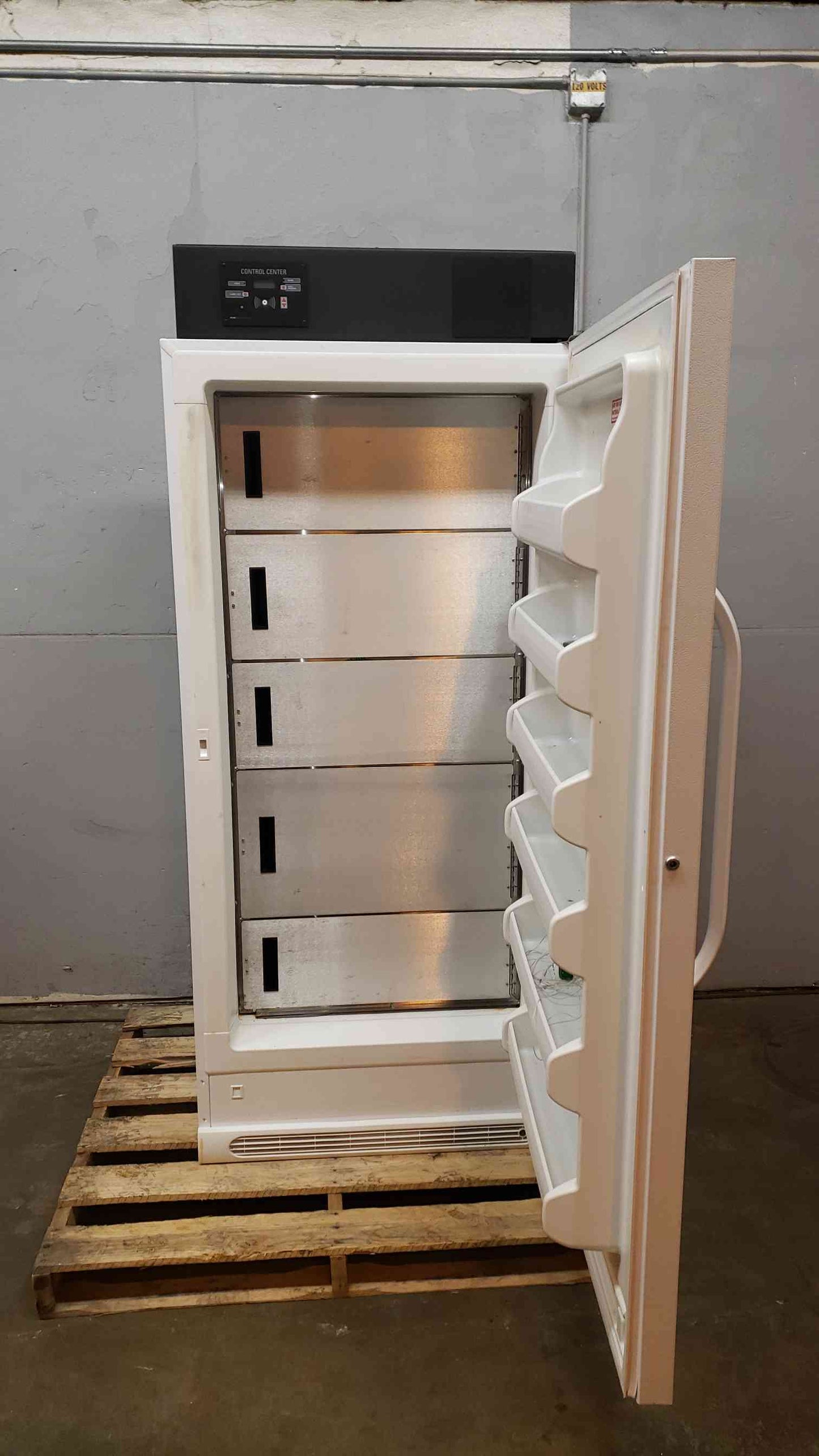 VWR 1PH 115V 5.0A -20 Lab Freezers SCPMF-2020 (105065)