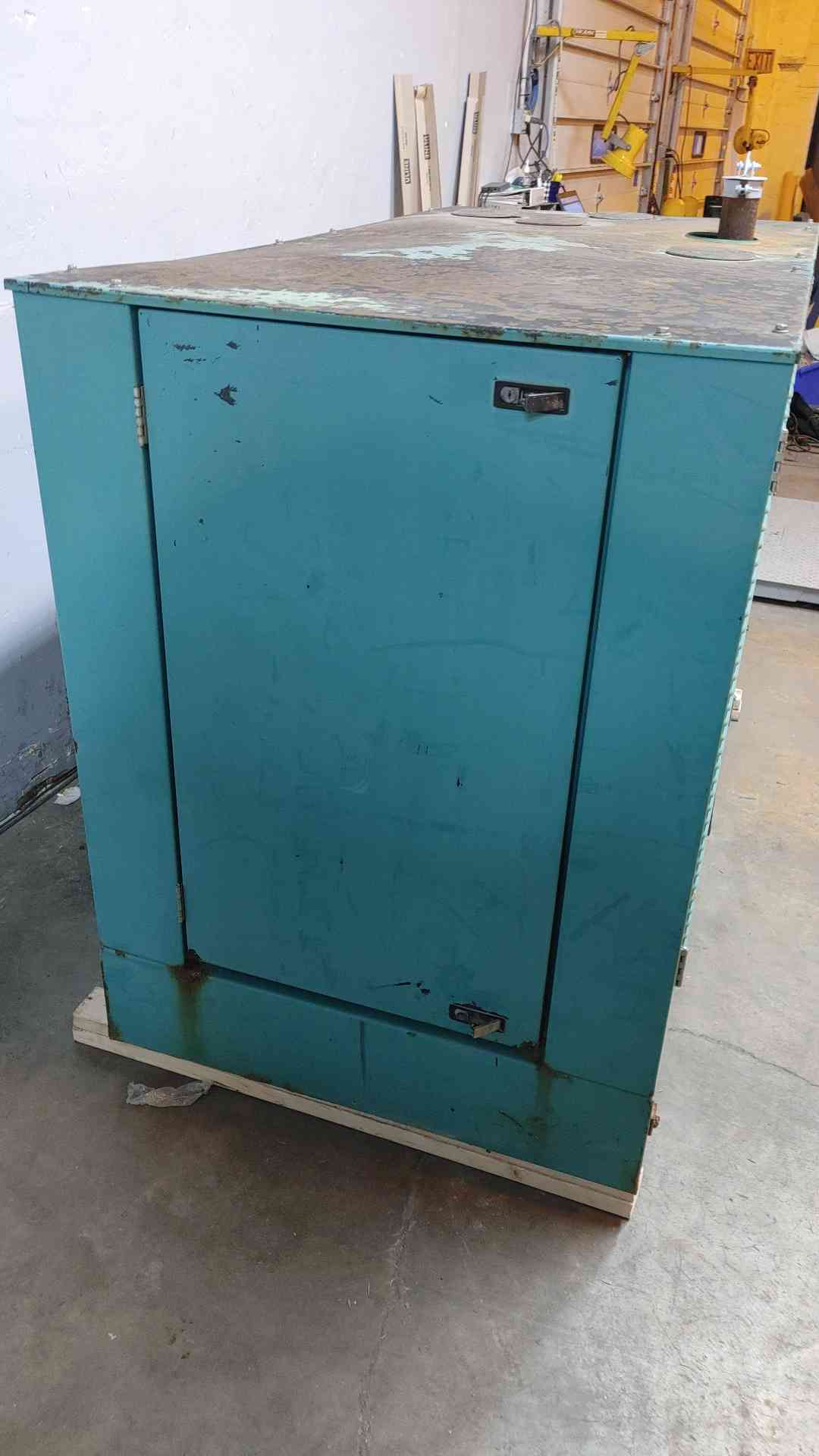65KW Cummins GGHB-4479011 120/240 195A 3PH NG/LP 399.9 Hrs. Load Tested