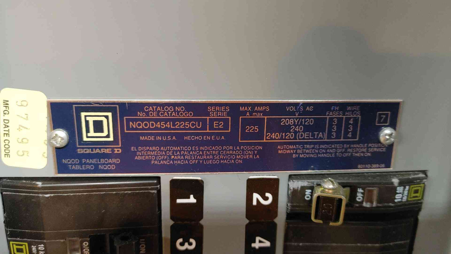 Square D NQOD Panelboard 225A 208Y/120VAC 3PH 4W NQOD454L225CU w/ Main