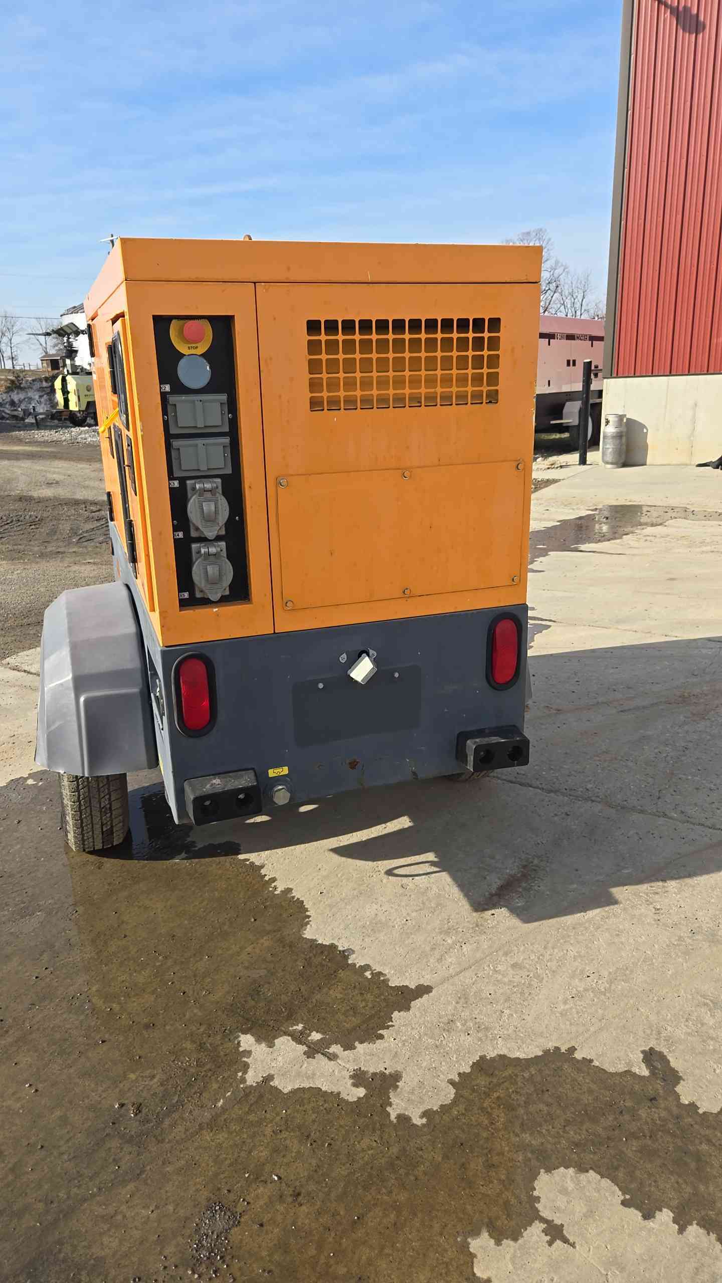 16KW 20KW QAS25 Atlas Copco Diesel Towable Generator 1&3PH 9033Hrs LOAD TESTED '17