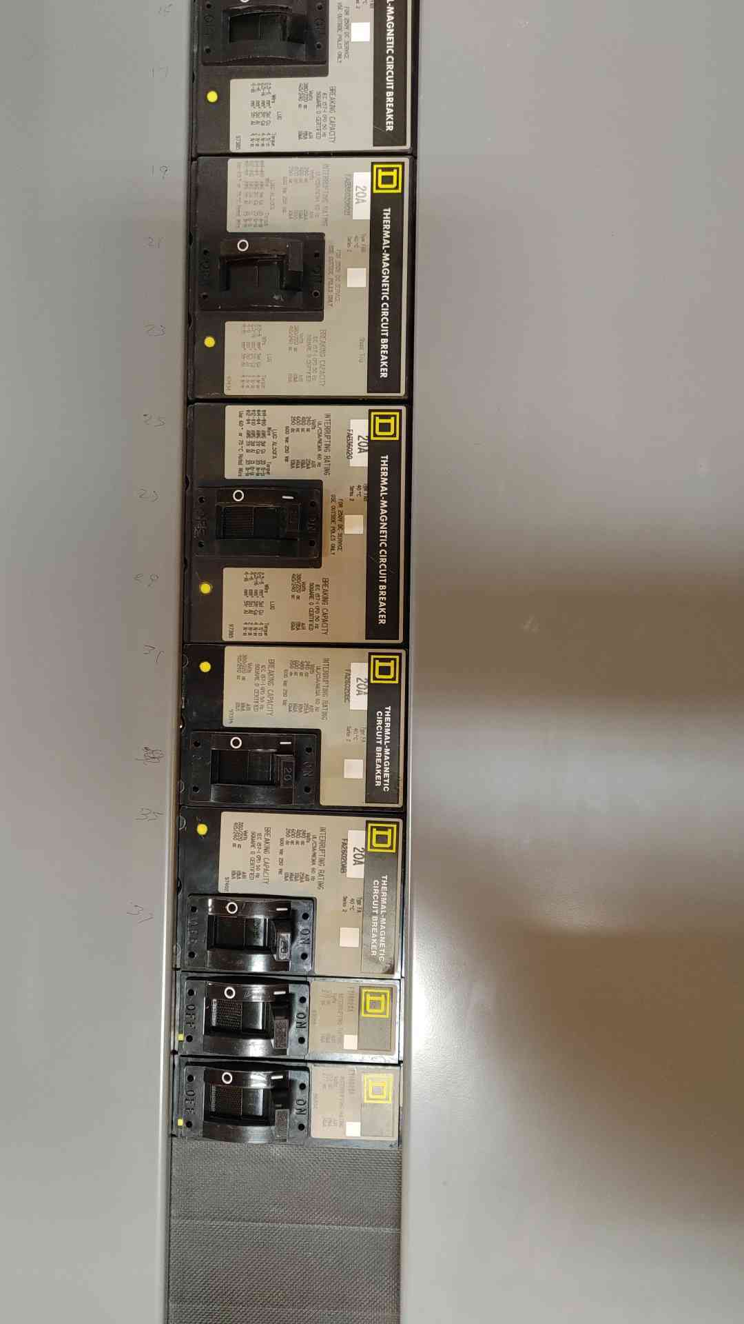 Square D I-Line Panelboard 225A 480Y/277V 24 Breaker w/ Main