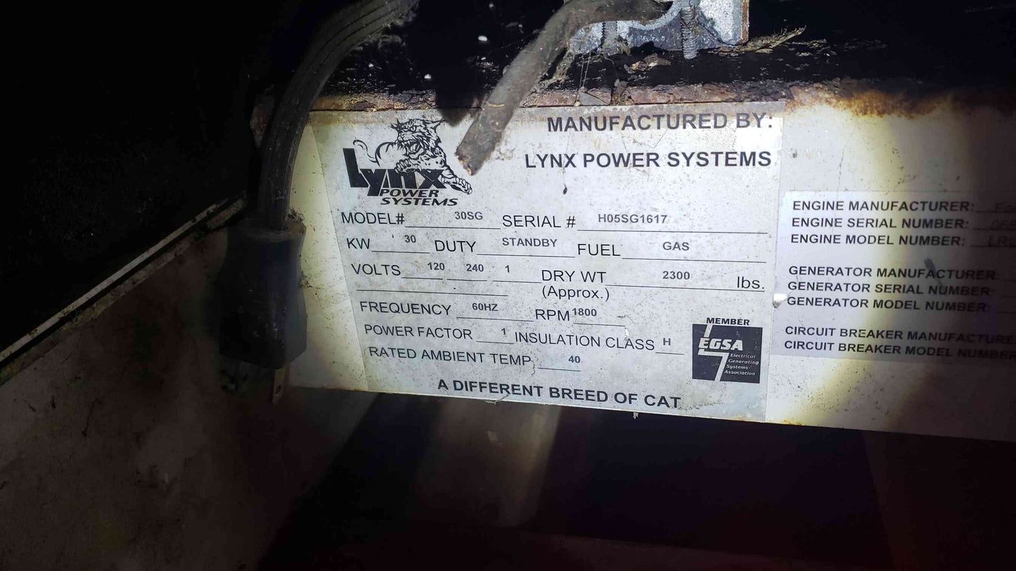 30KW Lynx 30SG 120/240V 1&3PH Nat Gas LP 325 Hrs. TESTED (SKU: 107723)
