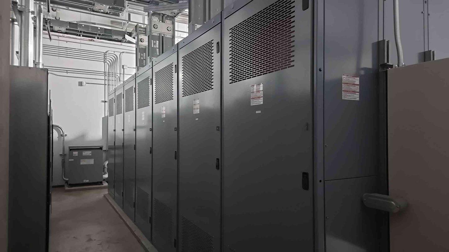 Houston Square D Power-Zone 4 Entry Switchgear 7 Section 4000Amp NW40H3 MasterPact Breakers