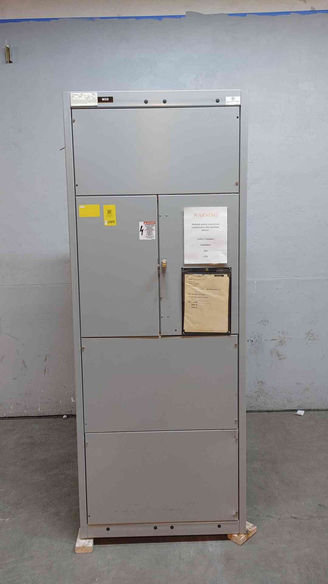 GE Spectra Switchboard 3000A 208Y/120V 3PH 4W 4 Section TP3030 Switchgear