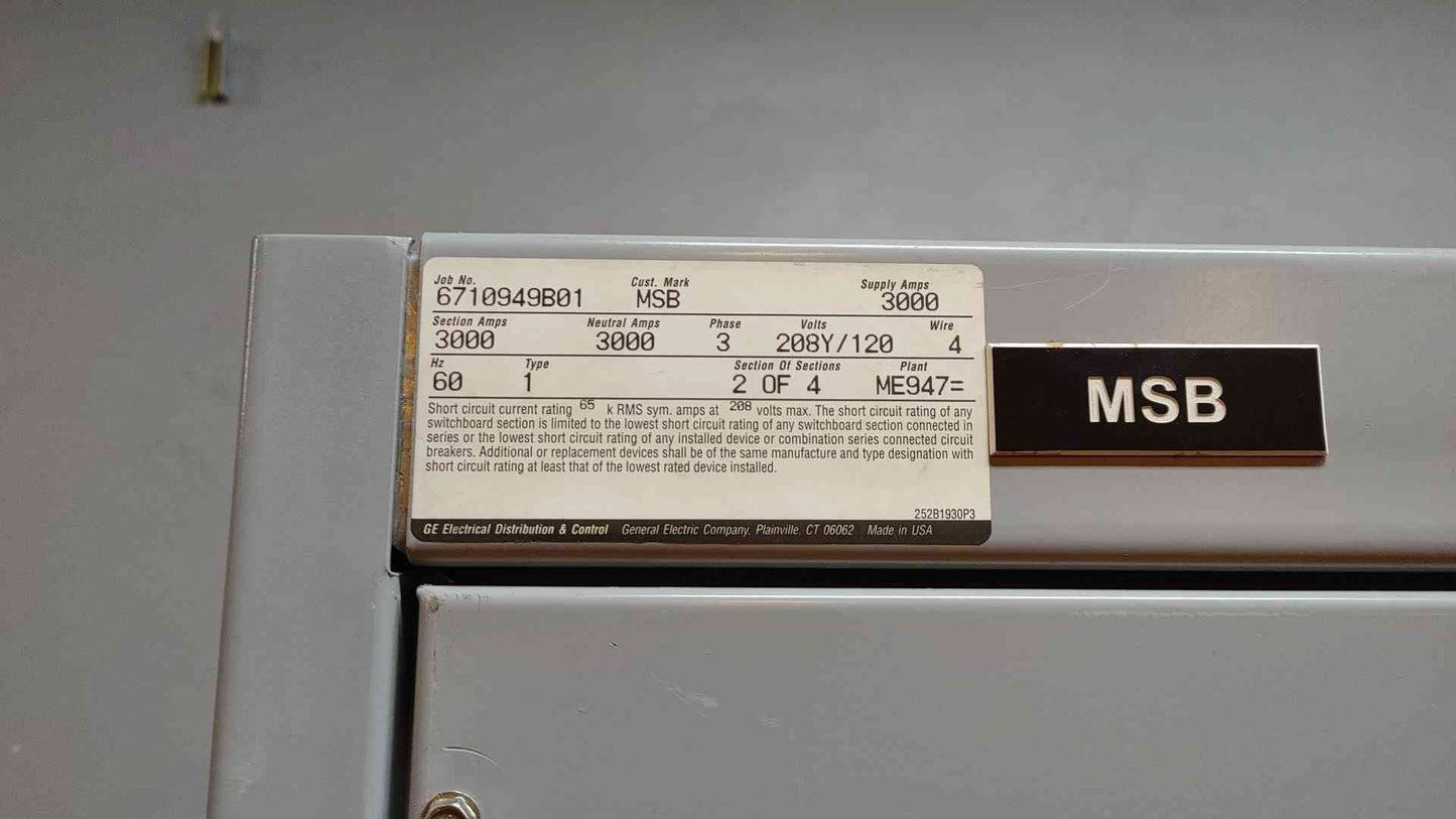 GE Spectra Switchboard 3000A 208Y/120V 3PH 4W 4 Section TP3030 Switchgear