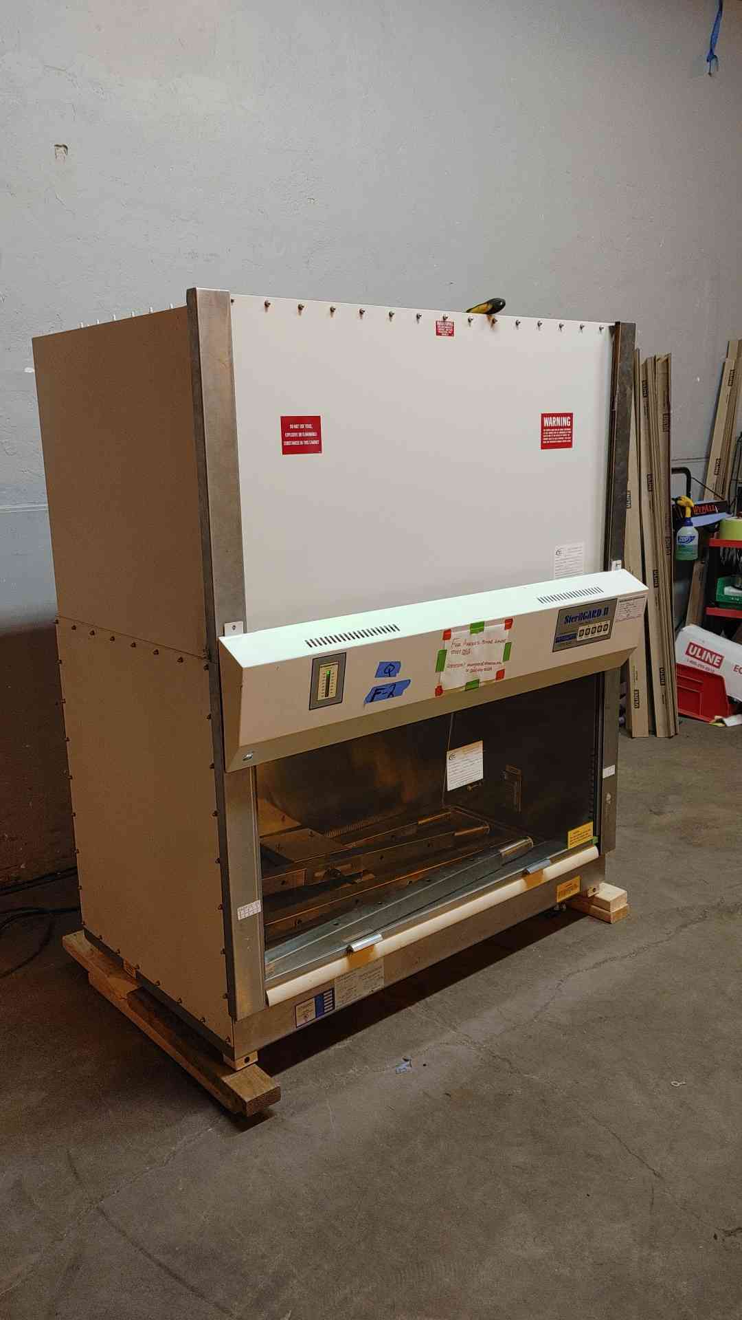 The Baker Company SterilGard 2 Fume Hood 115V SG400 No Filter