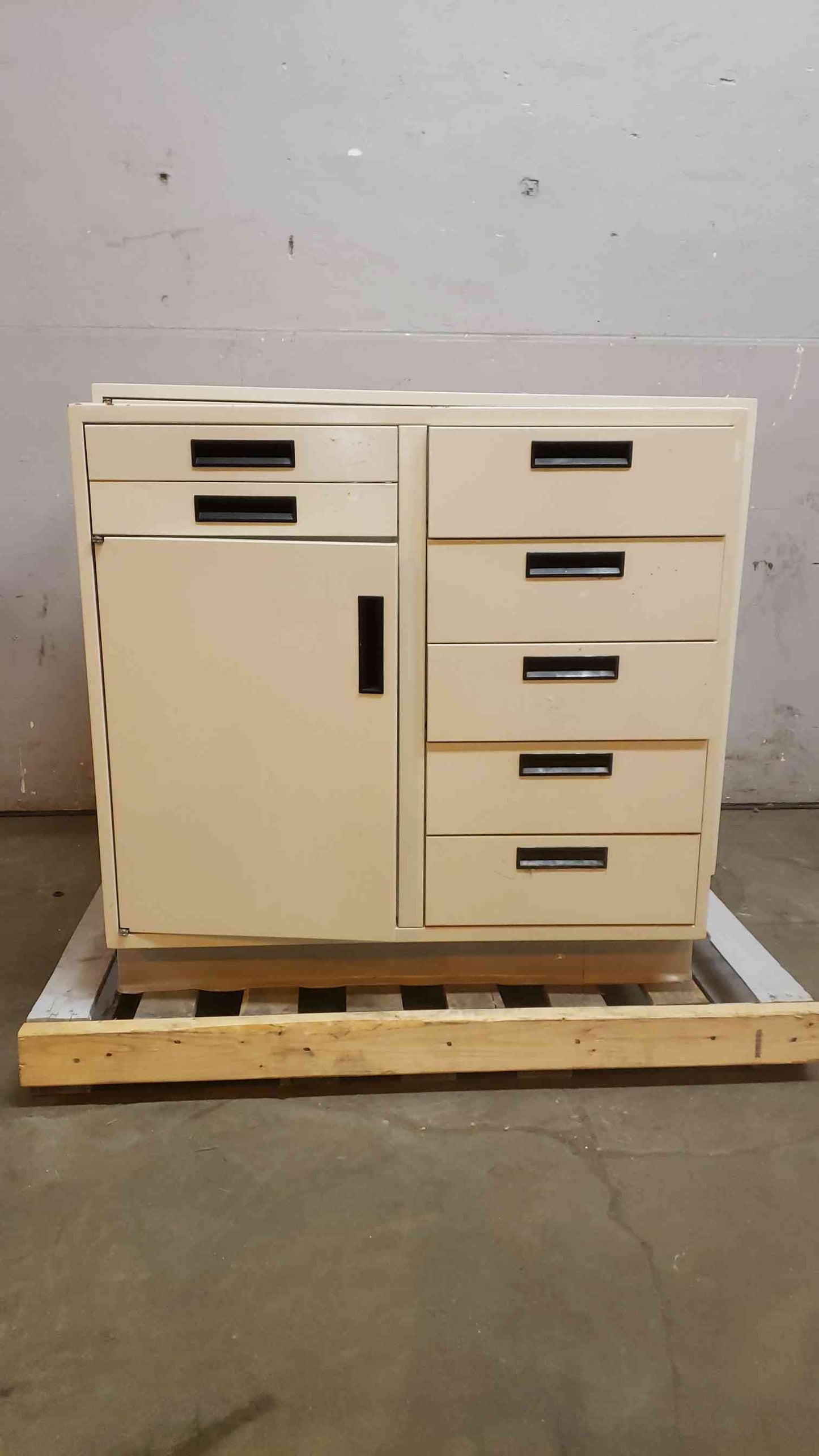 3' Recessed White Mixed Casework (SKU: 108365)