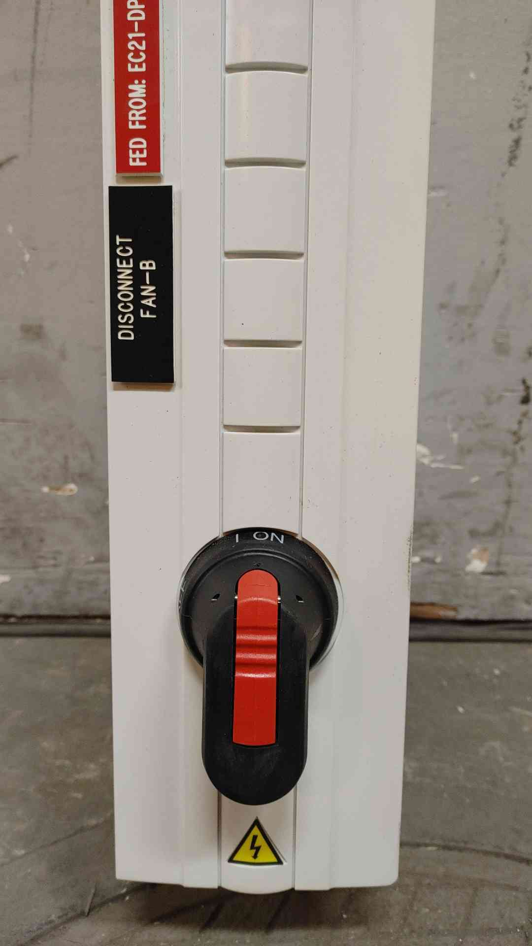 10HP HVAC Drive ABB 3PH 480VAC ACH550-VDR-015A-4 (108460)