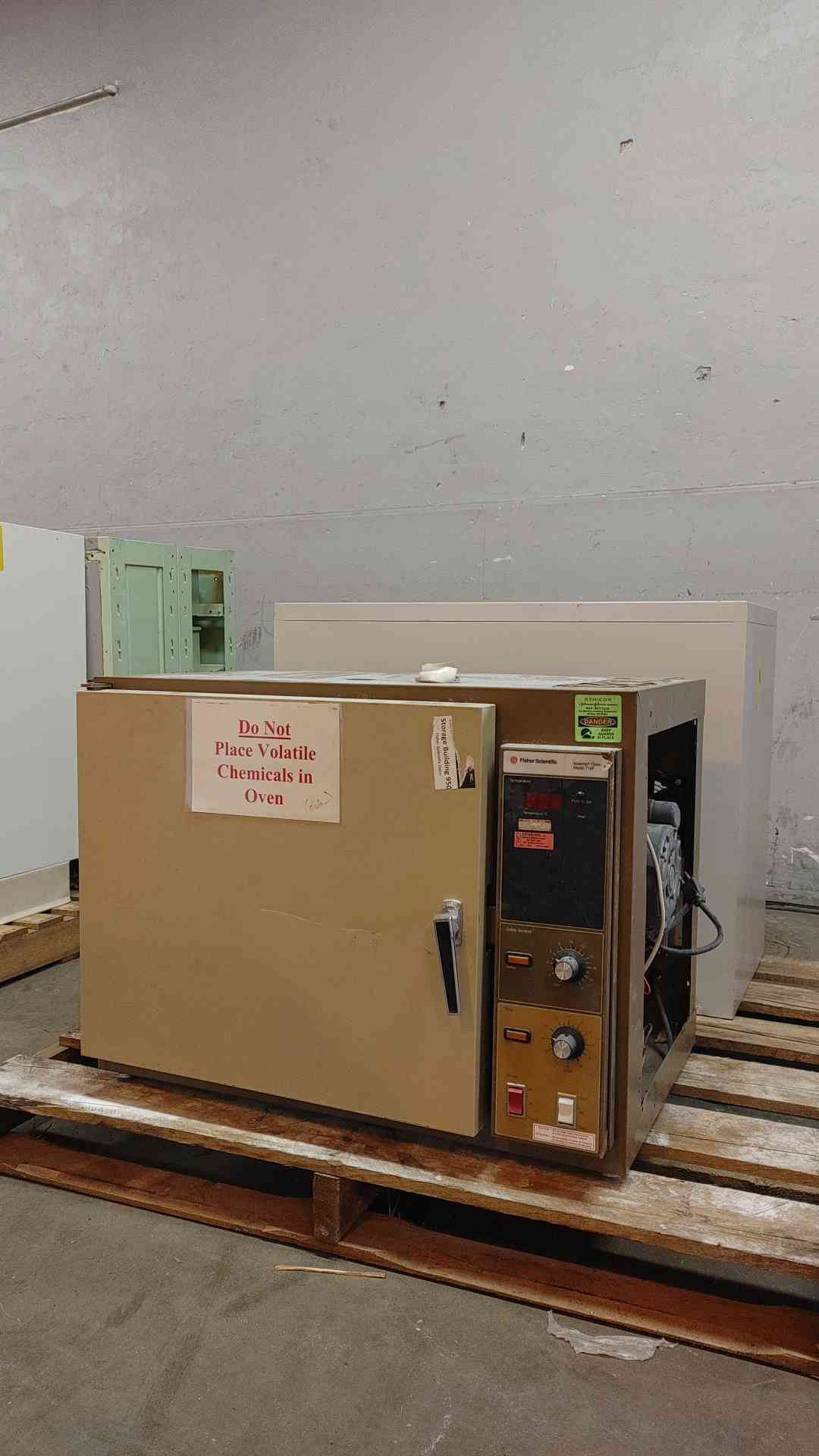 Fisher Scientific Isotemp Lab Oven 718F Model (108670)