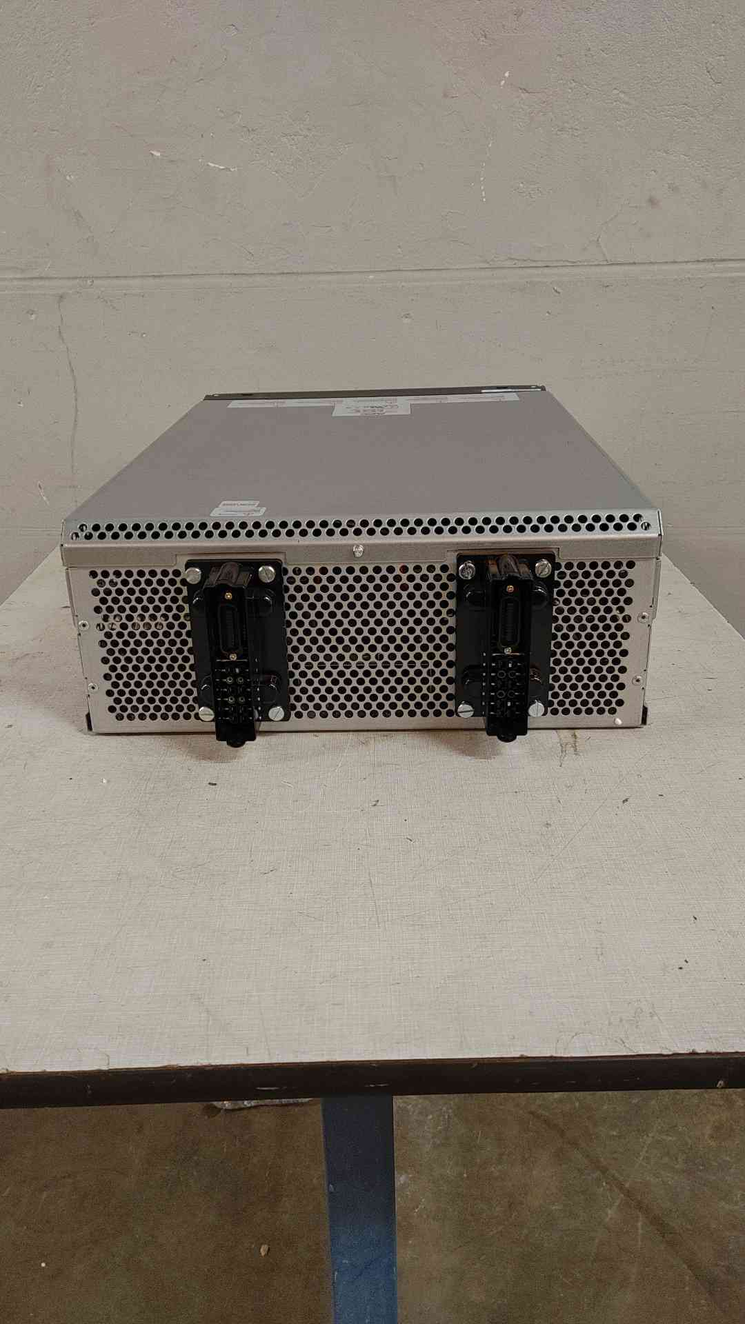 Schneider Electric Symmetra PX 25 Kw Power Module 480V 3 Phase (108739)