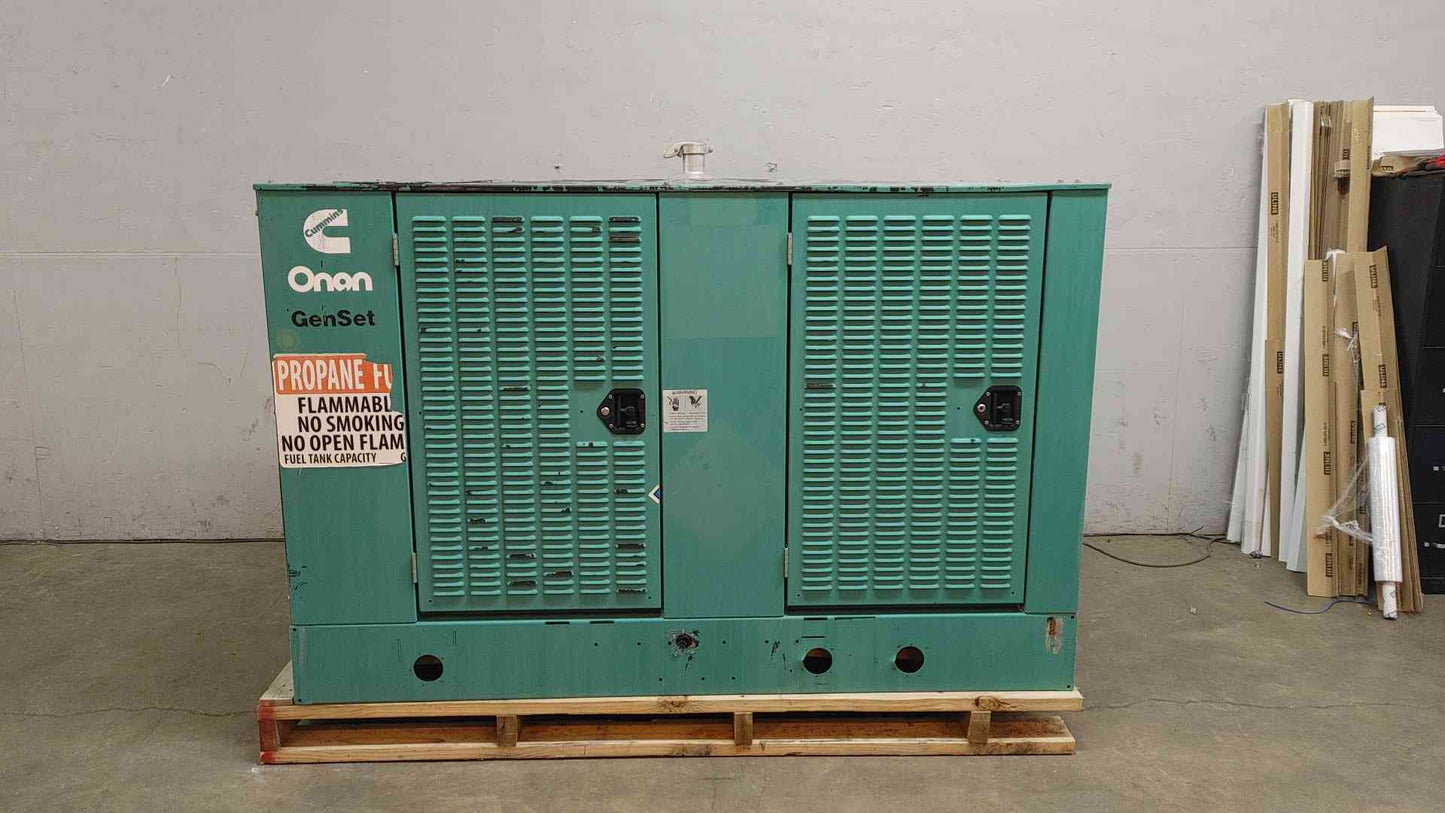 45KW Cummins Onan Generator 1&3PH Nat Gas LP 582Hrs GGFC '00 LOAD TESTED (108786)