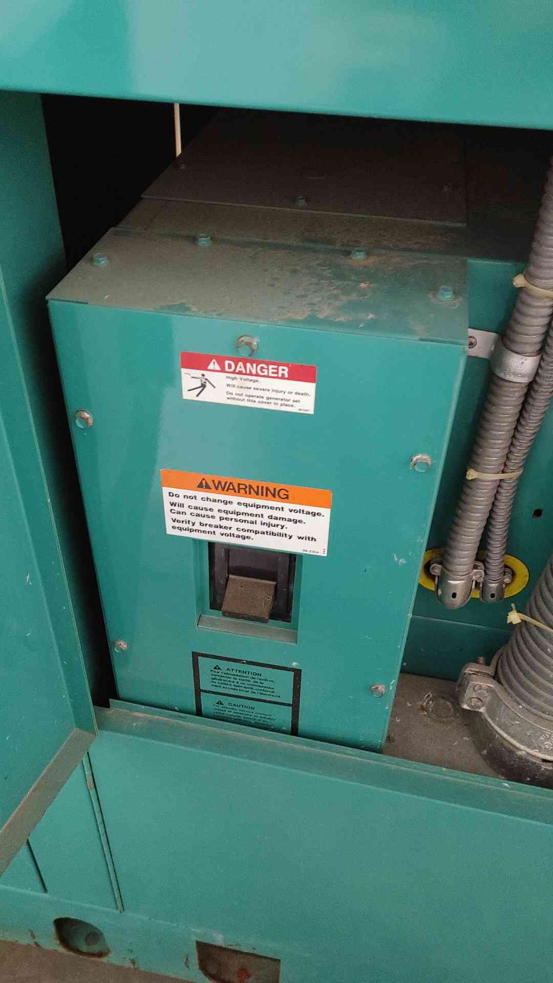 100KW Cummins 6BT 5.9 Onan 100DGDBL Diesel Generator Multi Phase 1467hrs LOAD TESTED (108789)