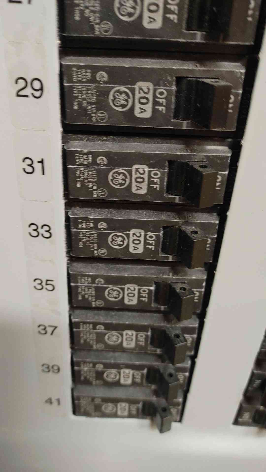 General Electric A Series Panelboard AQF3422ABX 225 AMP 208Y/120 V 3 PHASE 4 WIRE (108834)