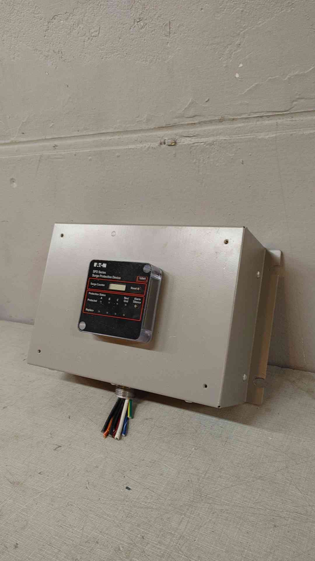 Eaton Surge Protective Device SPD Series 160KA (108840)
