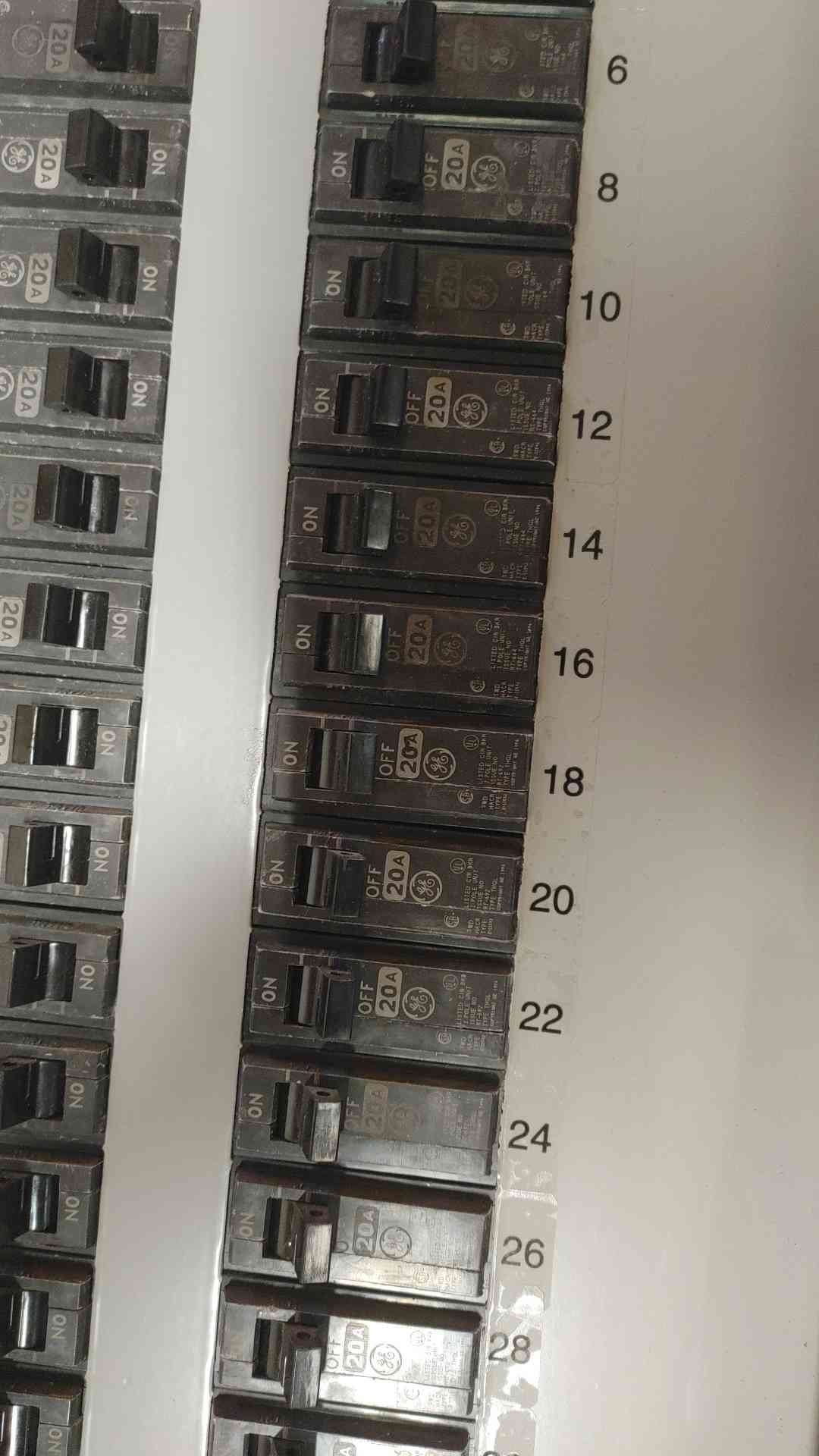 GE A Series 2 Panelboard ALF3424CTX 400 AMP 208/120v w/ Main (108920)