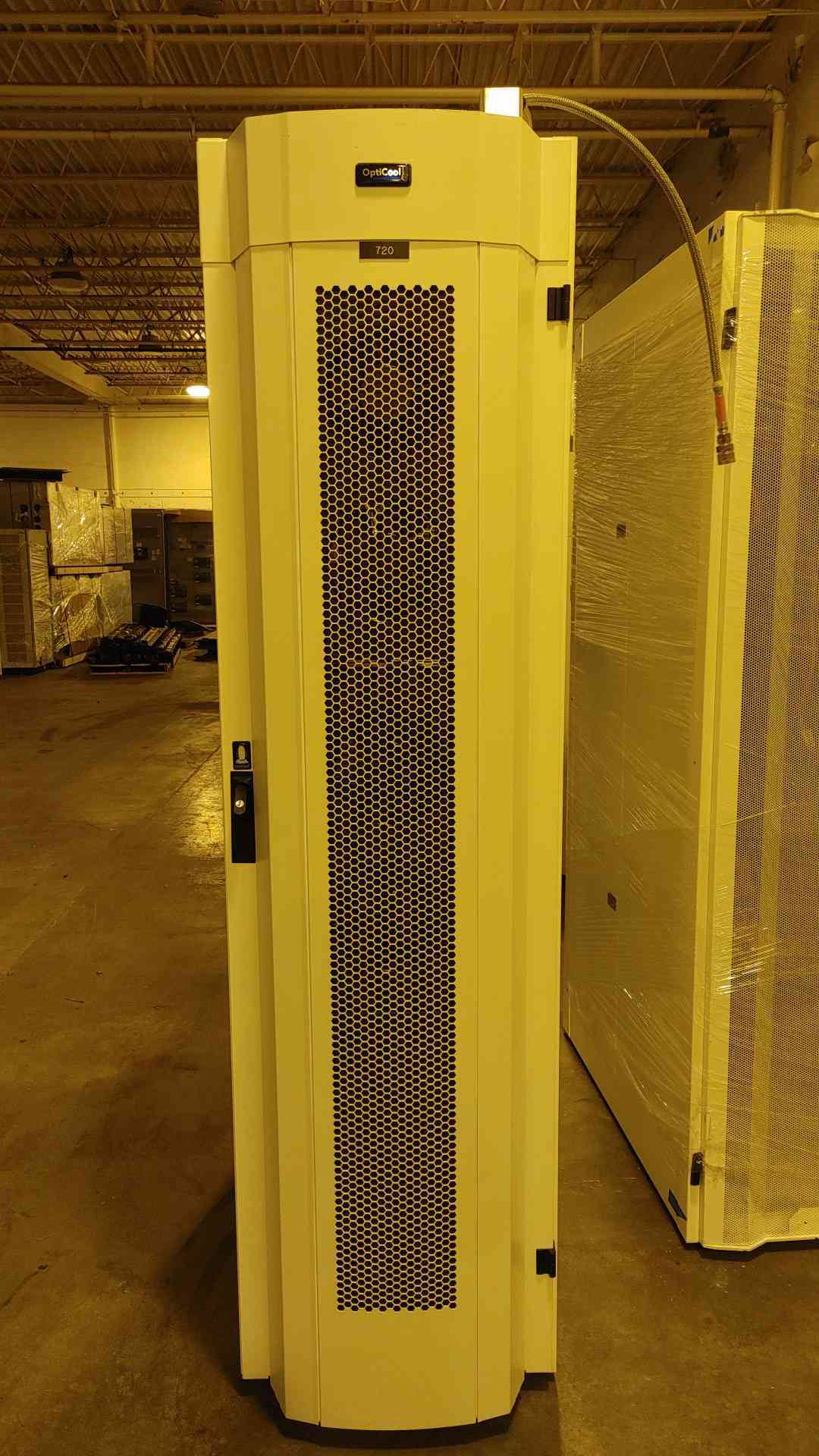 42U Ortronics OptiCool Server Rack Fully Enclosed w/ Cooling OR-LXO4724455-5000 (108407)