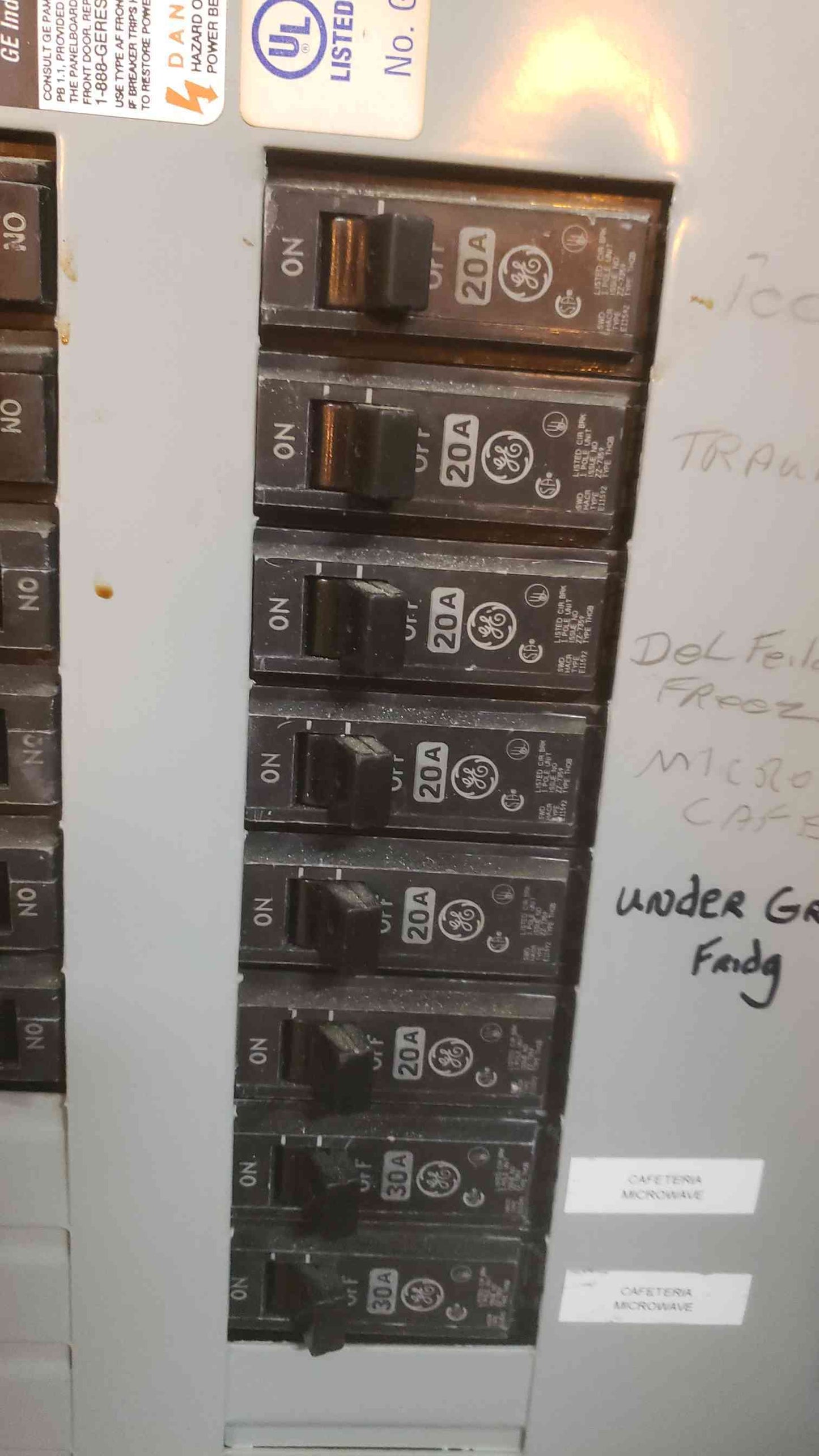 GE A Series 125A 208/120 3PH 4W Panelboard AQF3241MTX (SKU: 108922)