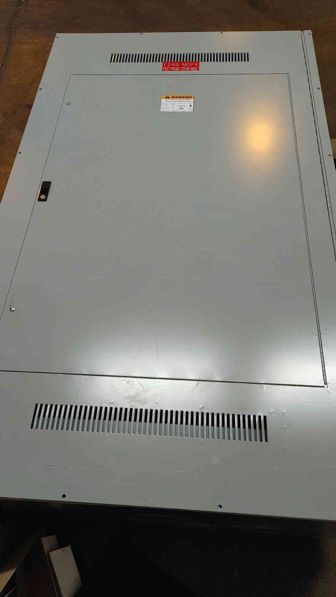 GE Spectra Series 800 Amp 480V 3 Ph 1 Main, Meter, & 2 Breaker Distribution (108937)