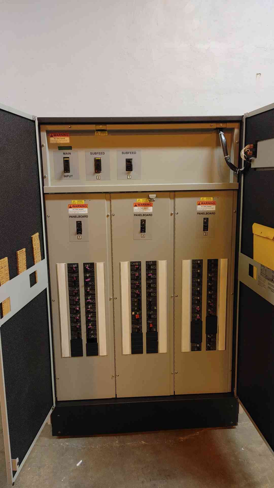 Liebert PDU PPA150 480V x 208/120VDC 3PH 4W PPA150C Power Distribution Unit (108249)
