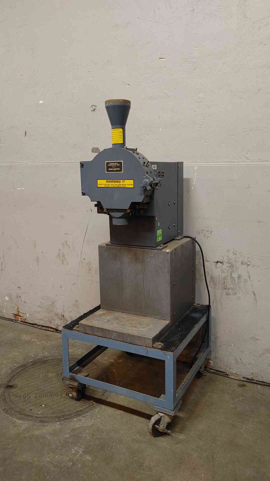 Thomas Scientific Wiley Laboratory Mill Model 4 115V 8.6A Model 3379-E10 (108949)