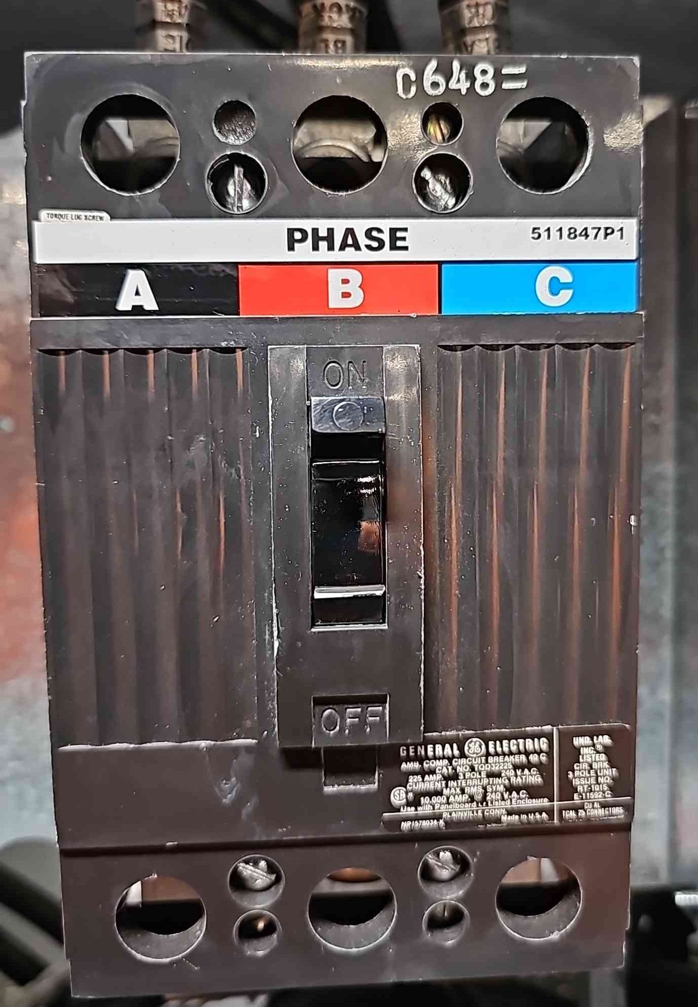 225KVA Liebert PDU PPA225C 480V x 208/120v 3PH Power Distribution Unit