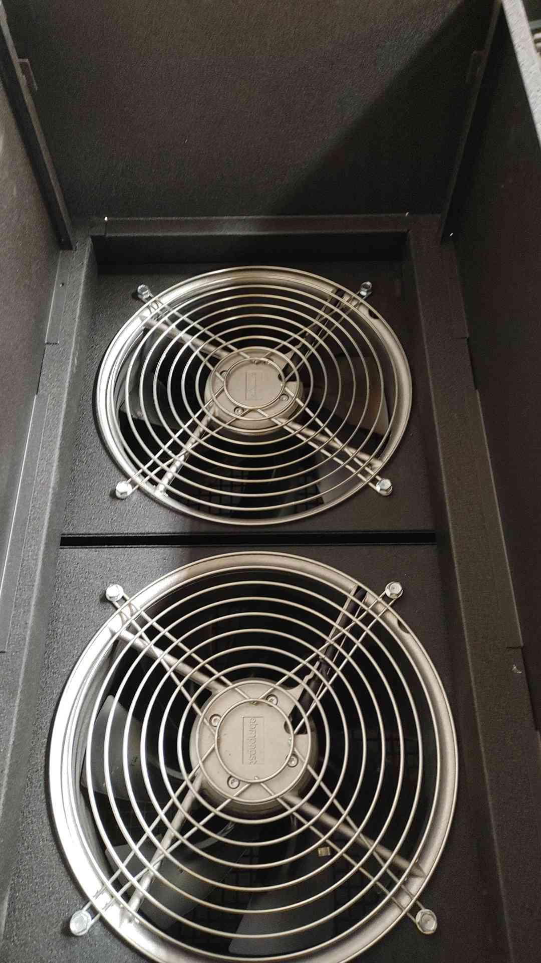 Geist EC20D Containment Cooling System EC1001H (109178)