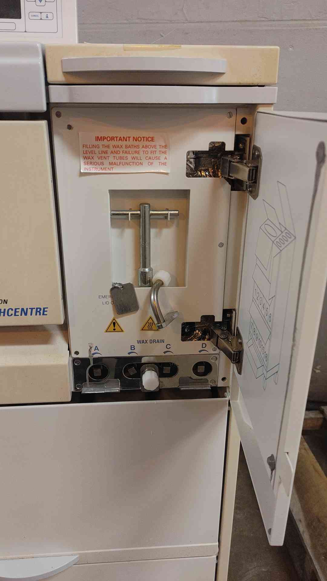 Thermo Scientific Shandon PathCentre tissue processor 110/120 V 50/60 Hz