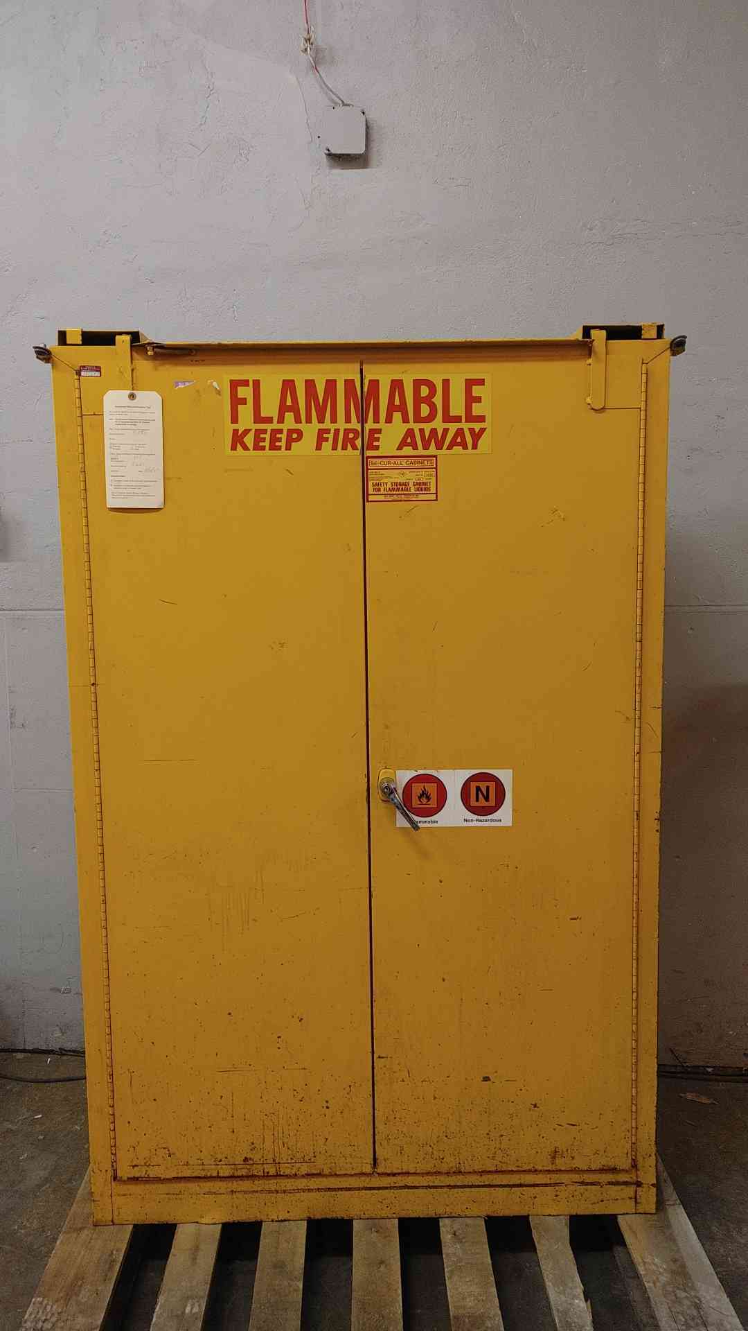 A&A Sheet Metal Se-Cur-All Flammable Safety Storage Cabinet (109241)