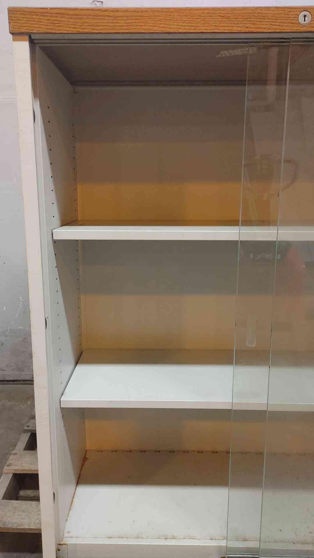 3' Dual Sliding Glass Overhead Casework (109325)