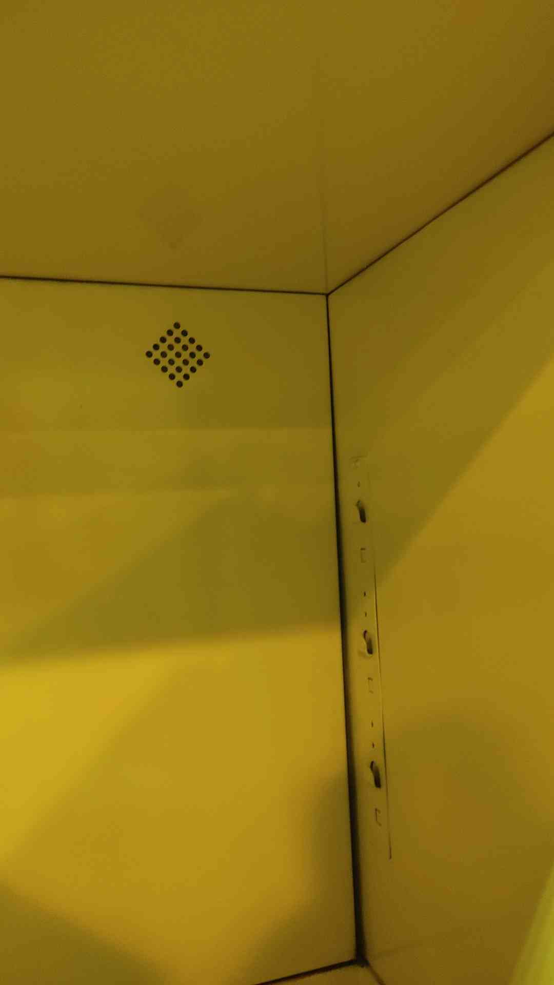 As Is 22Gal Eagle Flammable Safety Storage Cabinet 1971 Model (109334)