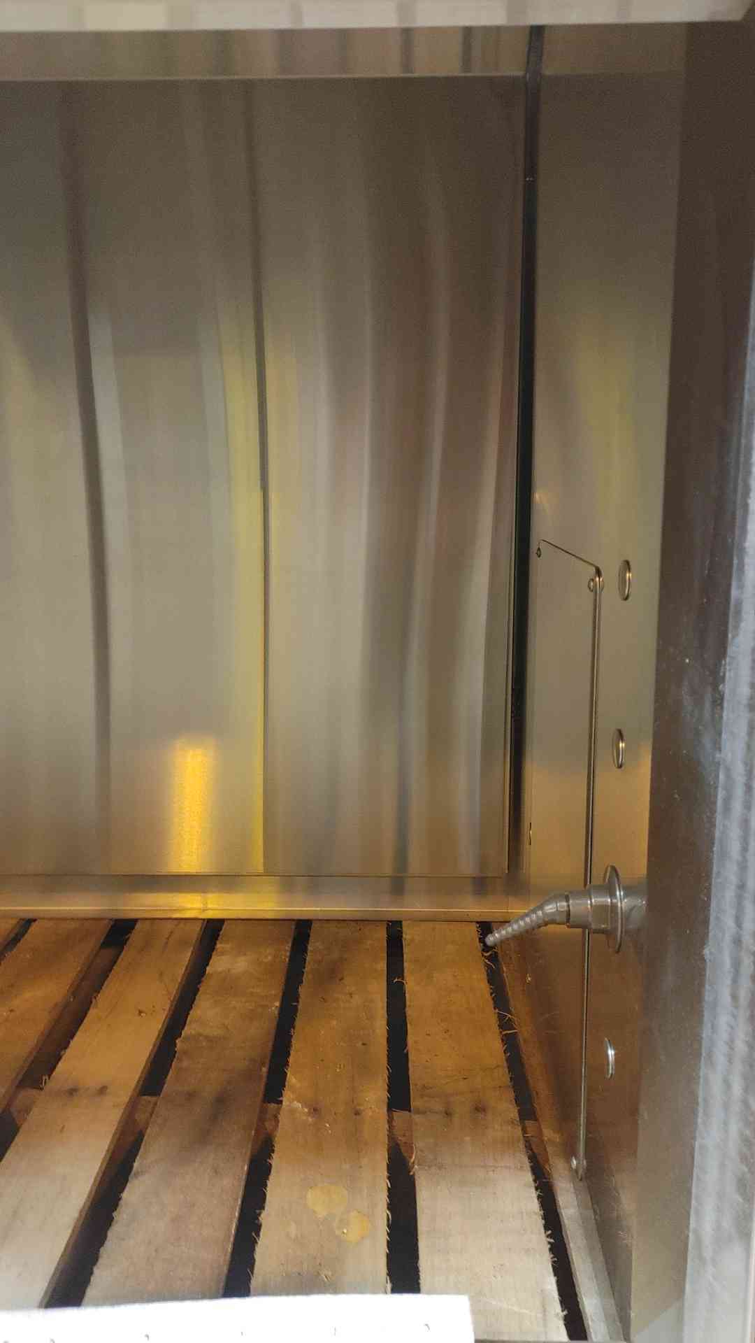 4' The Baker Company Fume Hood 115V FH-4 Stainless Steel (109343)