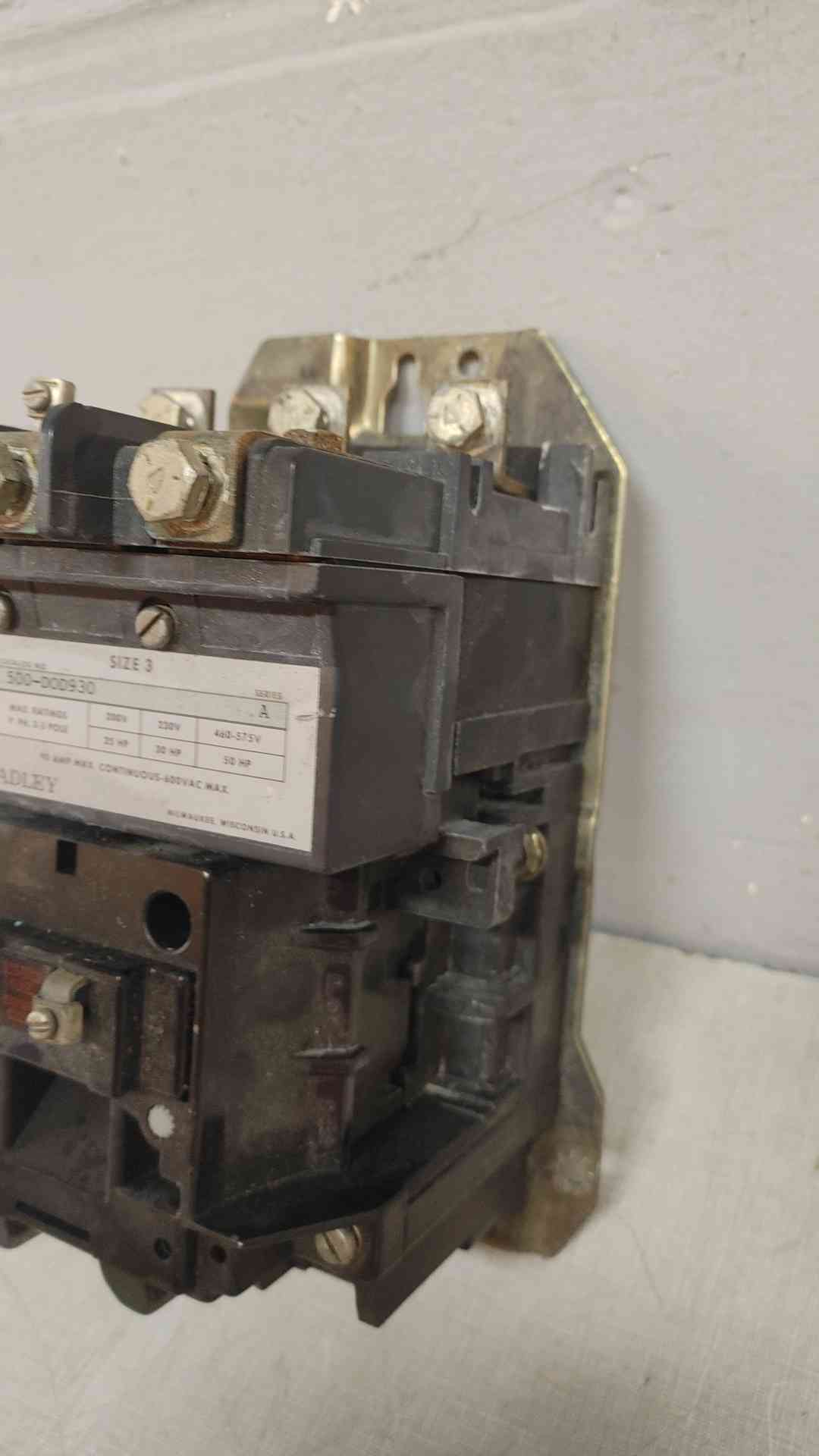 Allen Bradley 500-DOD930 Size 3 Contractor 90 Amp 460-575 V 3 Pole (109385)
