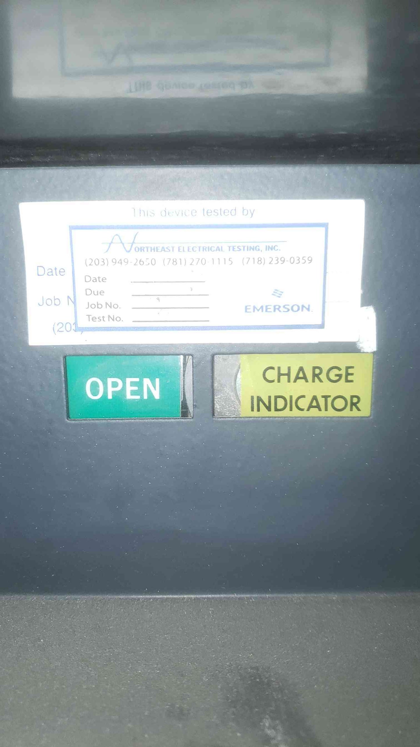 GE 4000A 635V Max Low Voltage Power Circuit Breaker AKR-8D-100-1 (SKU: 109425)