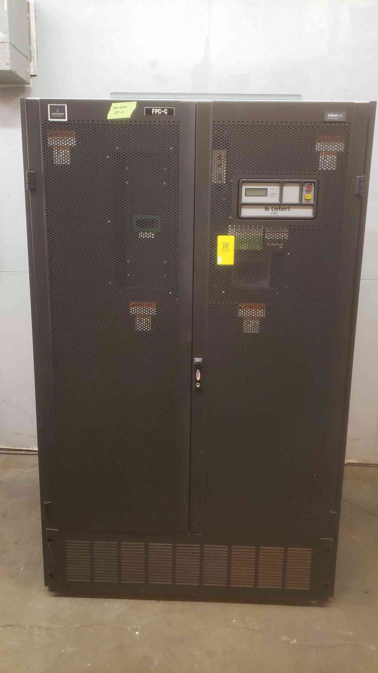200KVA Liebert Vertiv 480V x 208/120 3PH PDU FPA20C442B (SKU: 109571)
