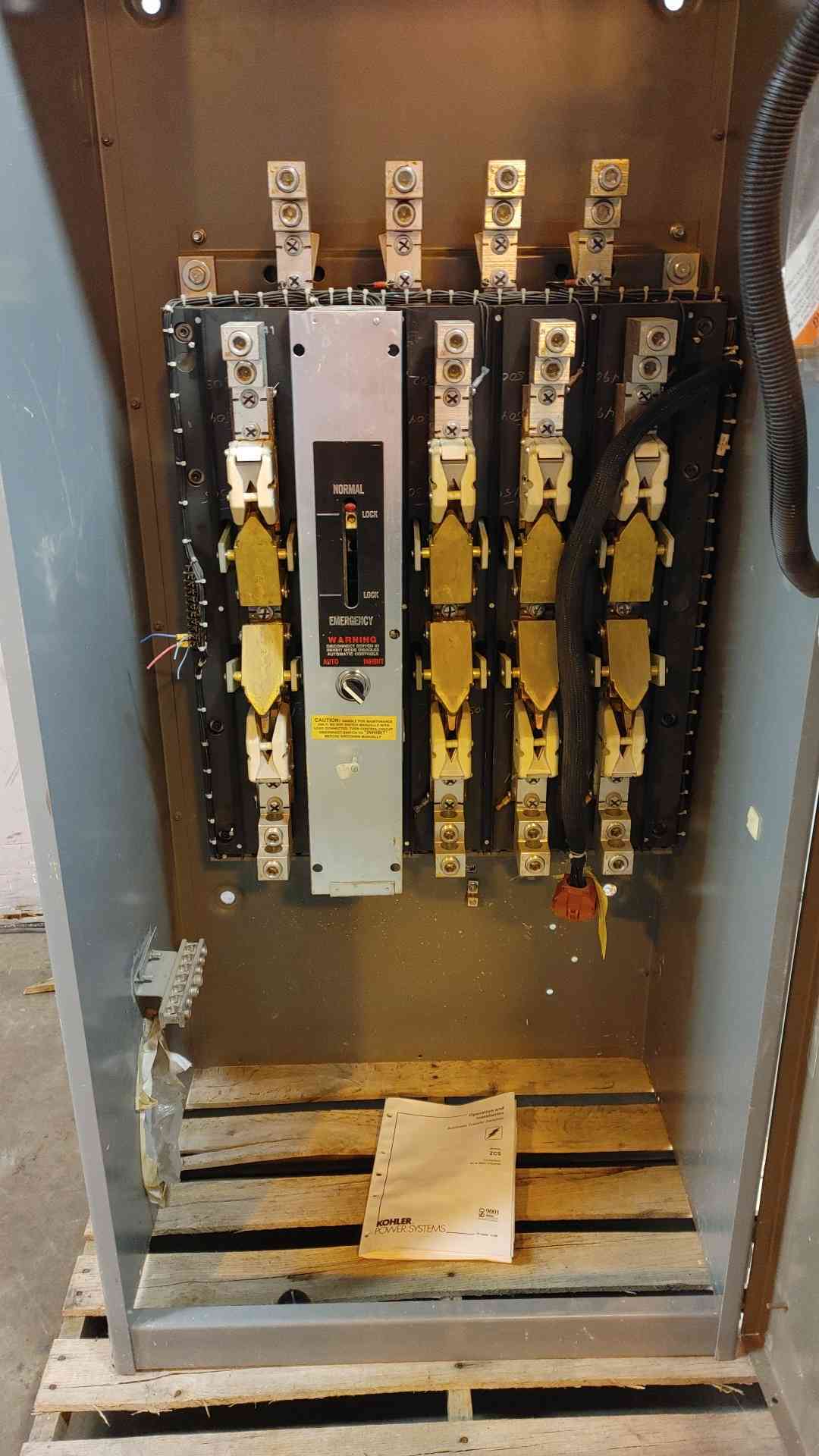 KOHLER ATS Automatic Transfer Switch 480V 600A 3PH 60Hz ZCS-566641-0600 (SKU: 109938)