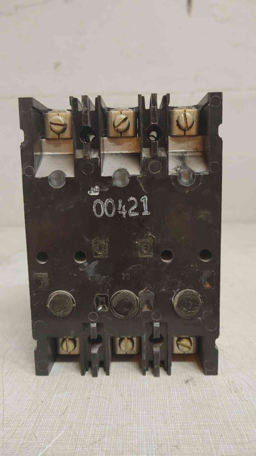 Westinghouse Motor Circuit Breaker Protector 3A 3POLES 600V (SKU: 110226)