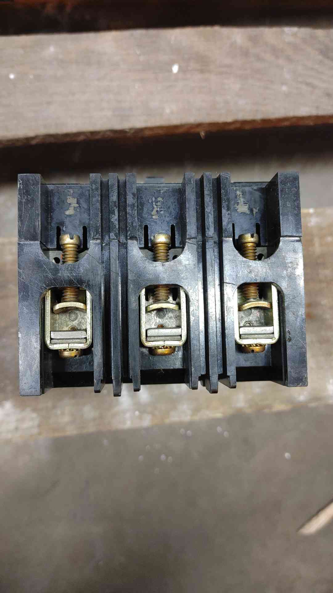 Westinghouse Motor Circuit Breaker Protector 70A 3POLES 600V (SKU: 110240)