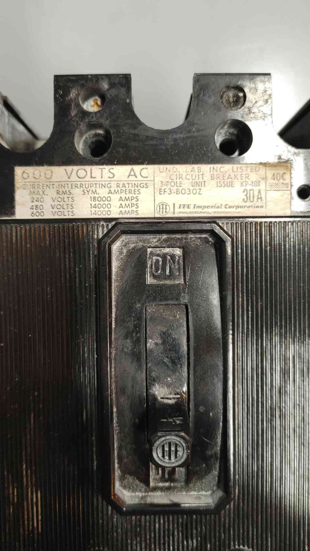 ITE Imperial Corporation Circuit Breaker 30A 3POLES 600V (SKU: 110228)