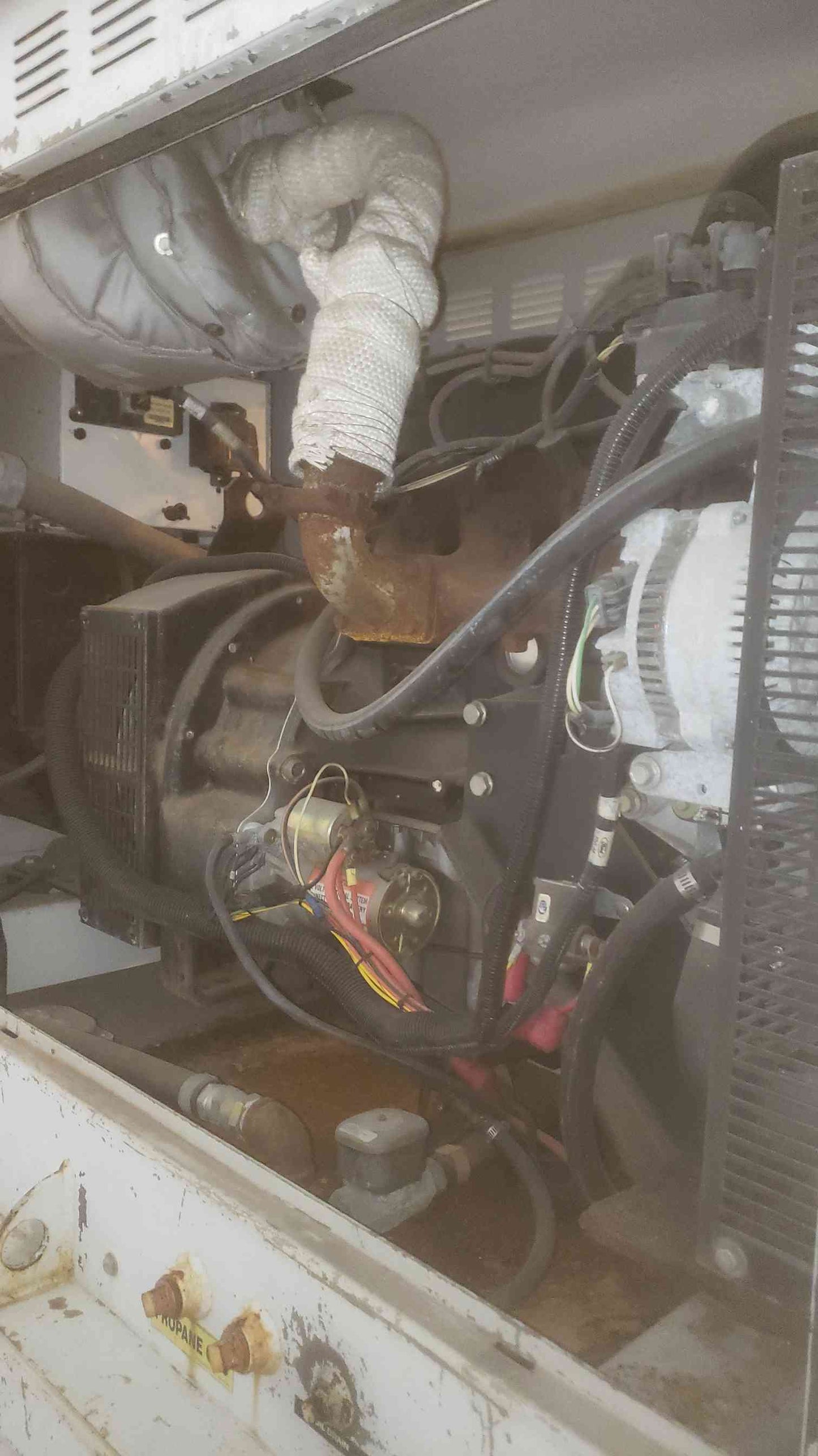 30KW 30SGT Lynx Power Systems Nat Gas LP Generator 429 Hrs. (SKU: 110273)